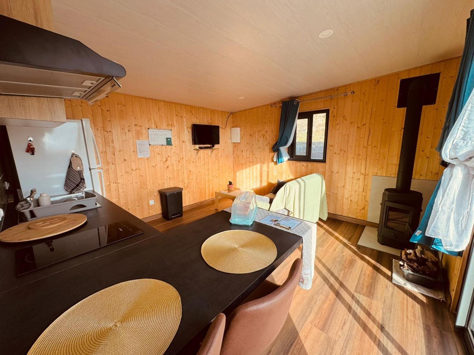 One-Bedroom Chalet photo 3