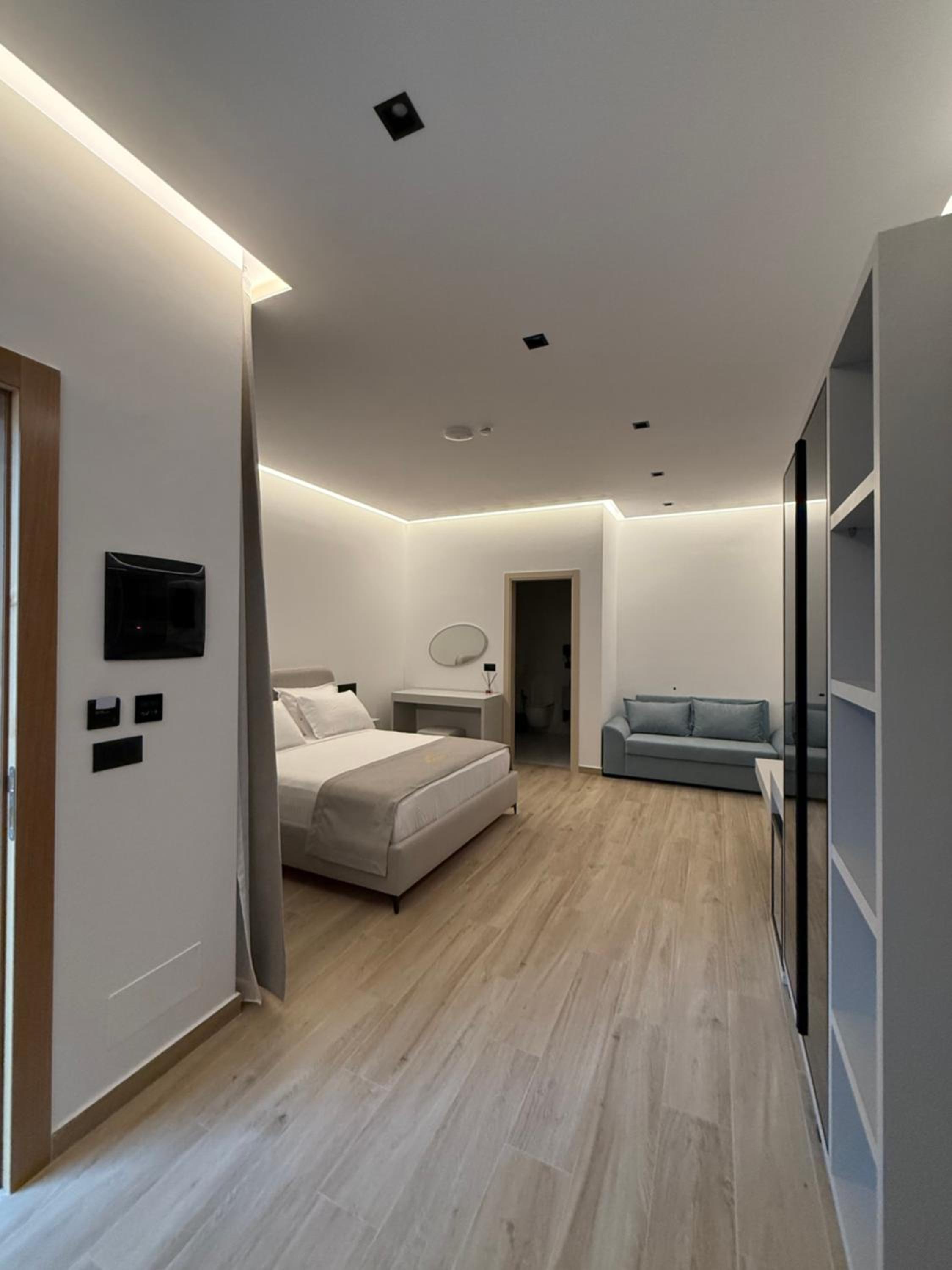 Double Room with Balcony photo 3