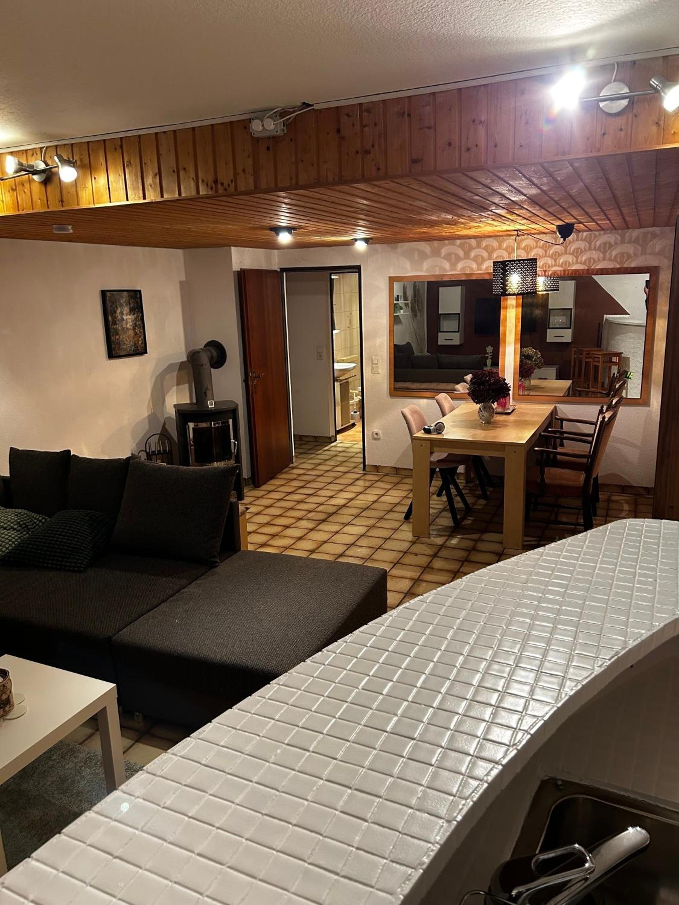 Apartment photo 2