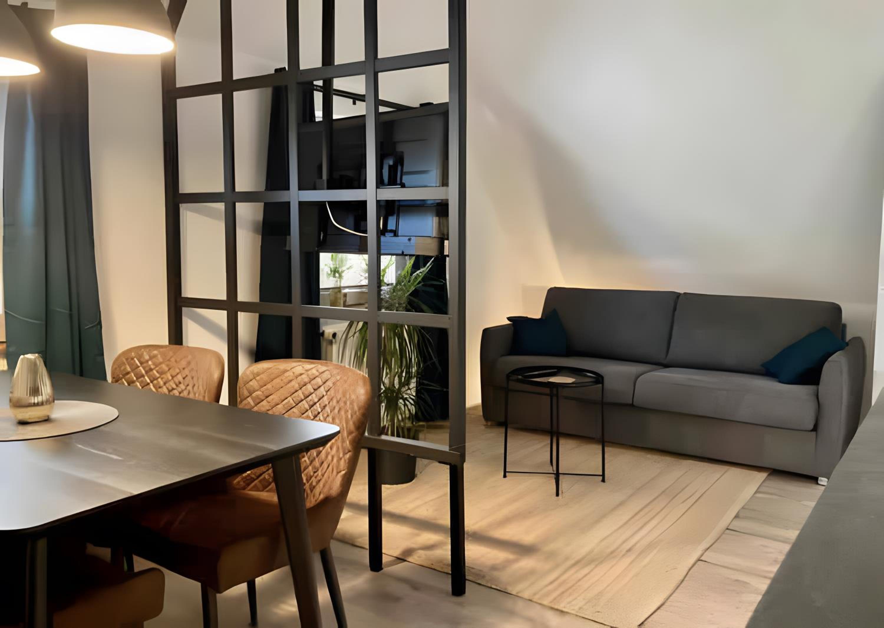 One-Bedroom Apartment with Garden photo 3