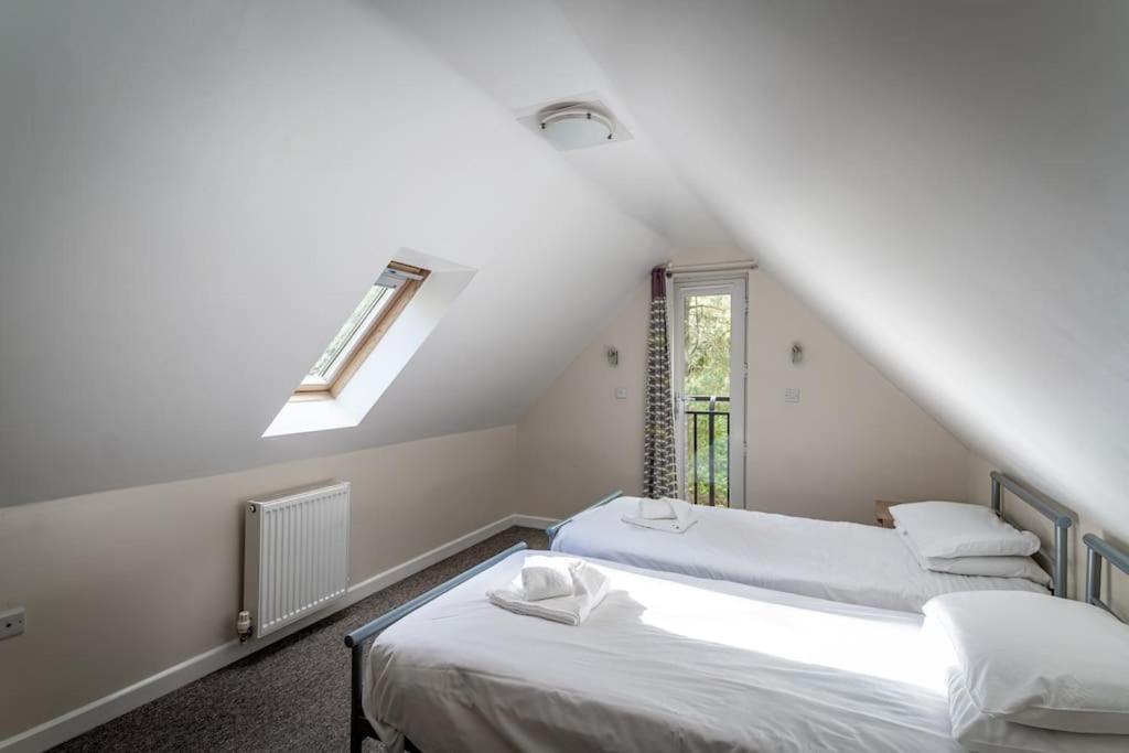 Seven-Bedroom House photo 1