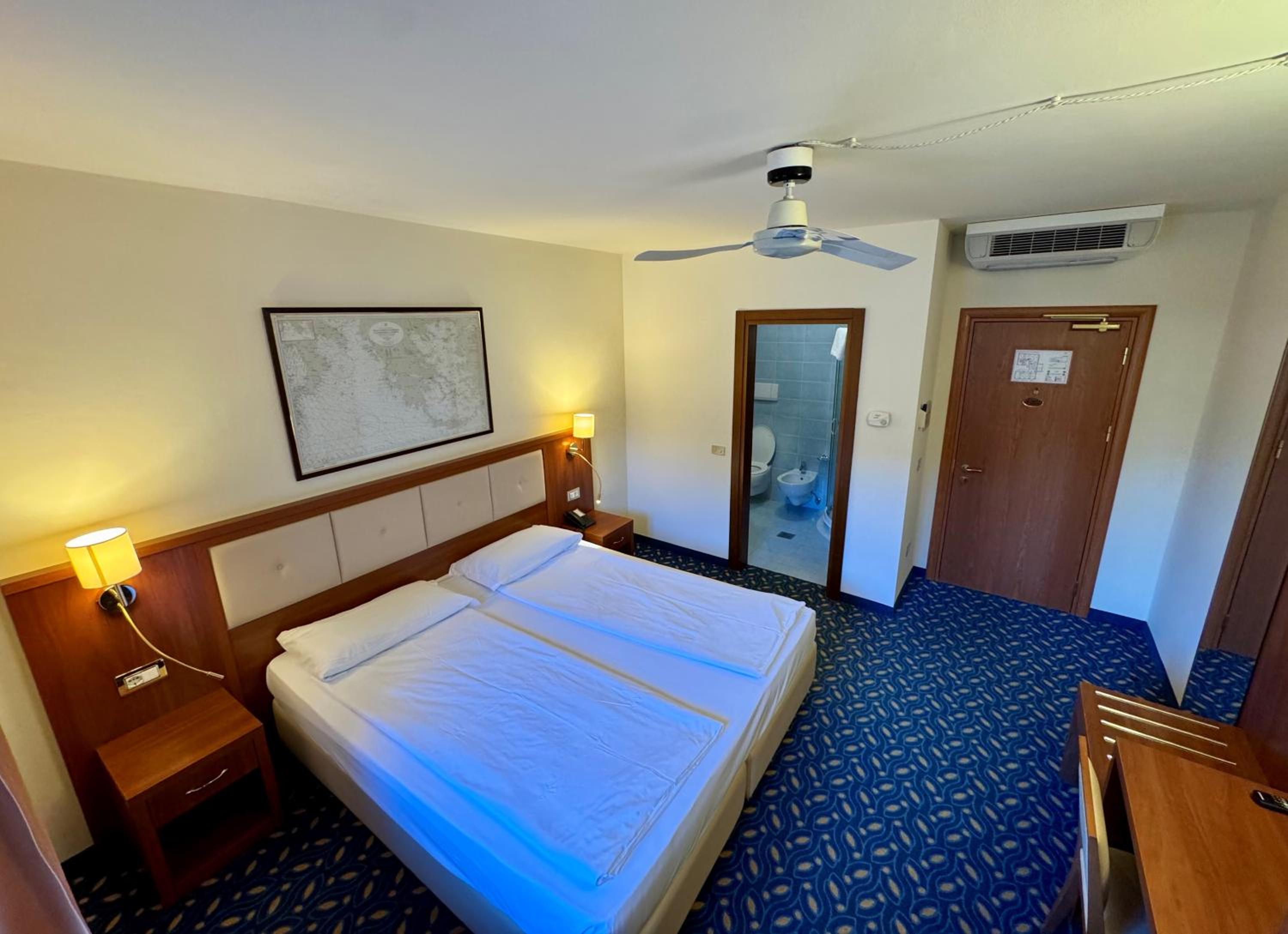 Economy Double or Twin Room - Photo 7