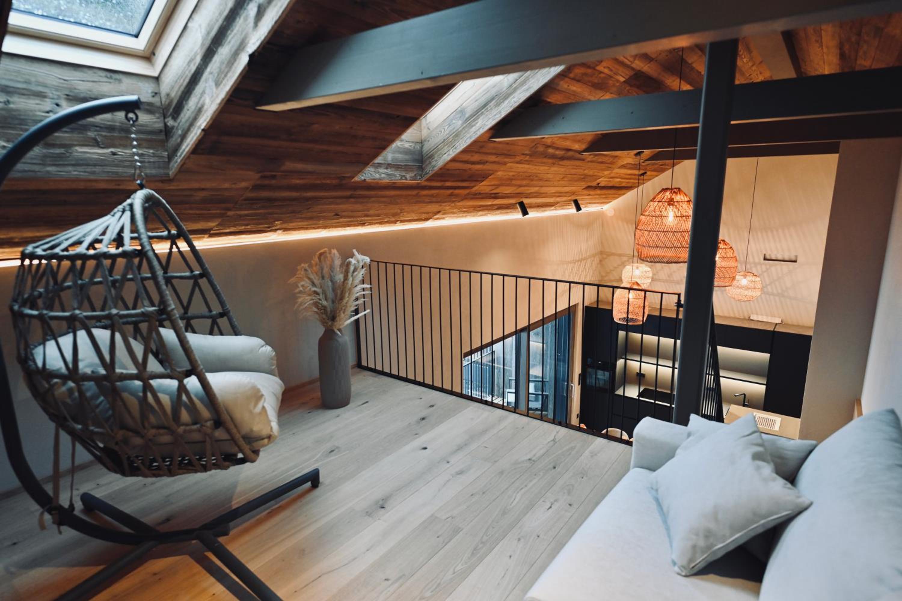 Two-Bedroom Apartment with Balcony and Terrace photo 1