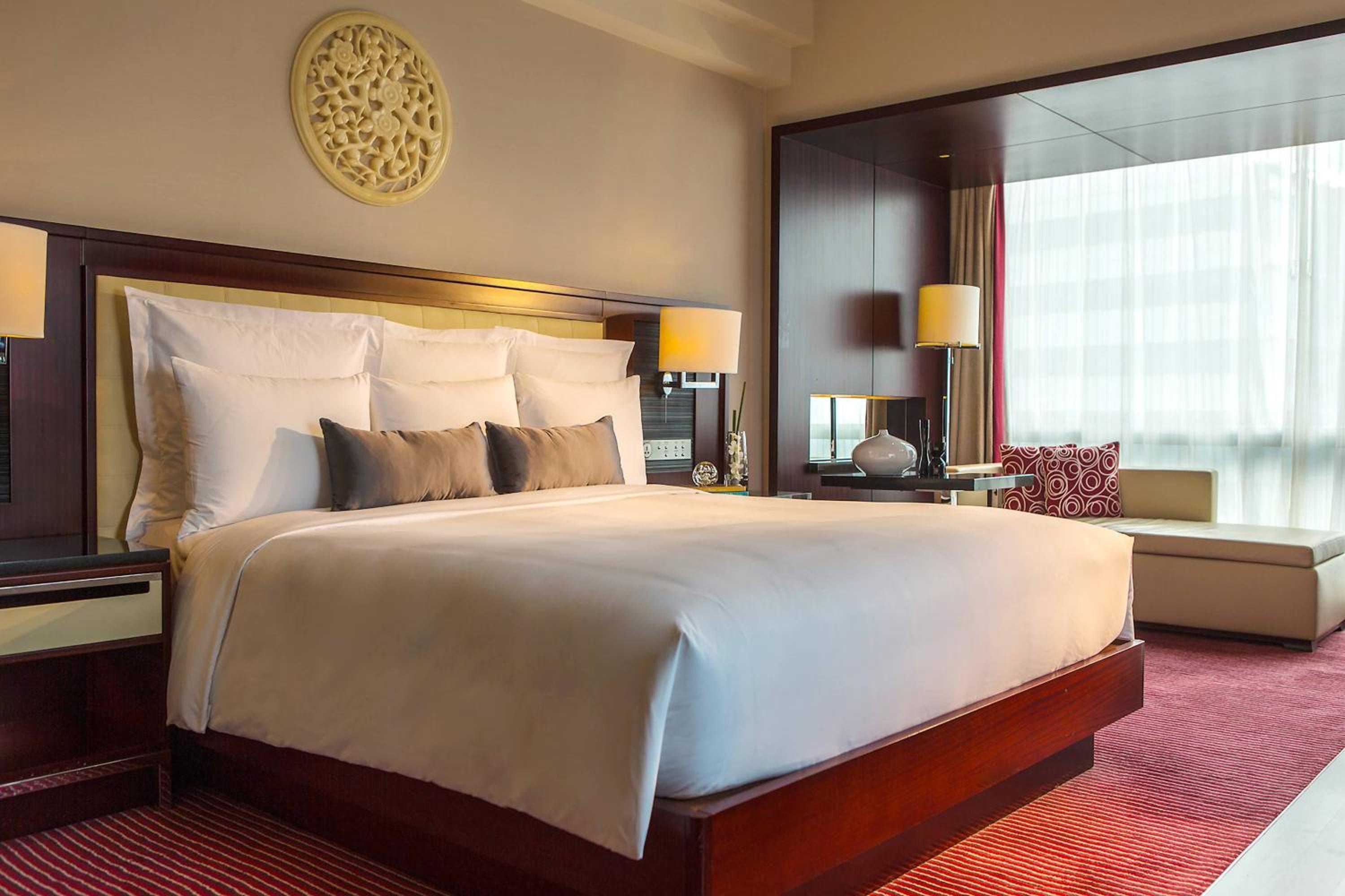Guest room, 1 King (include 10% off for Food & Beverage)  - Photo 2