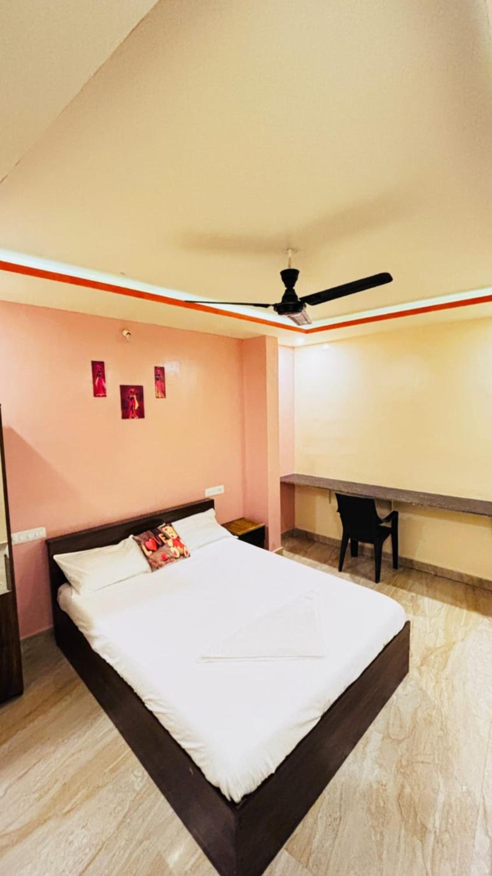 Standard Room photo 3