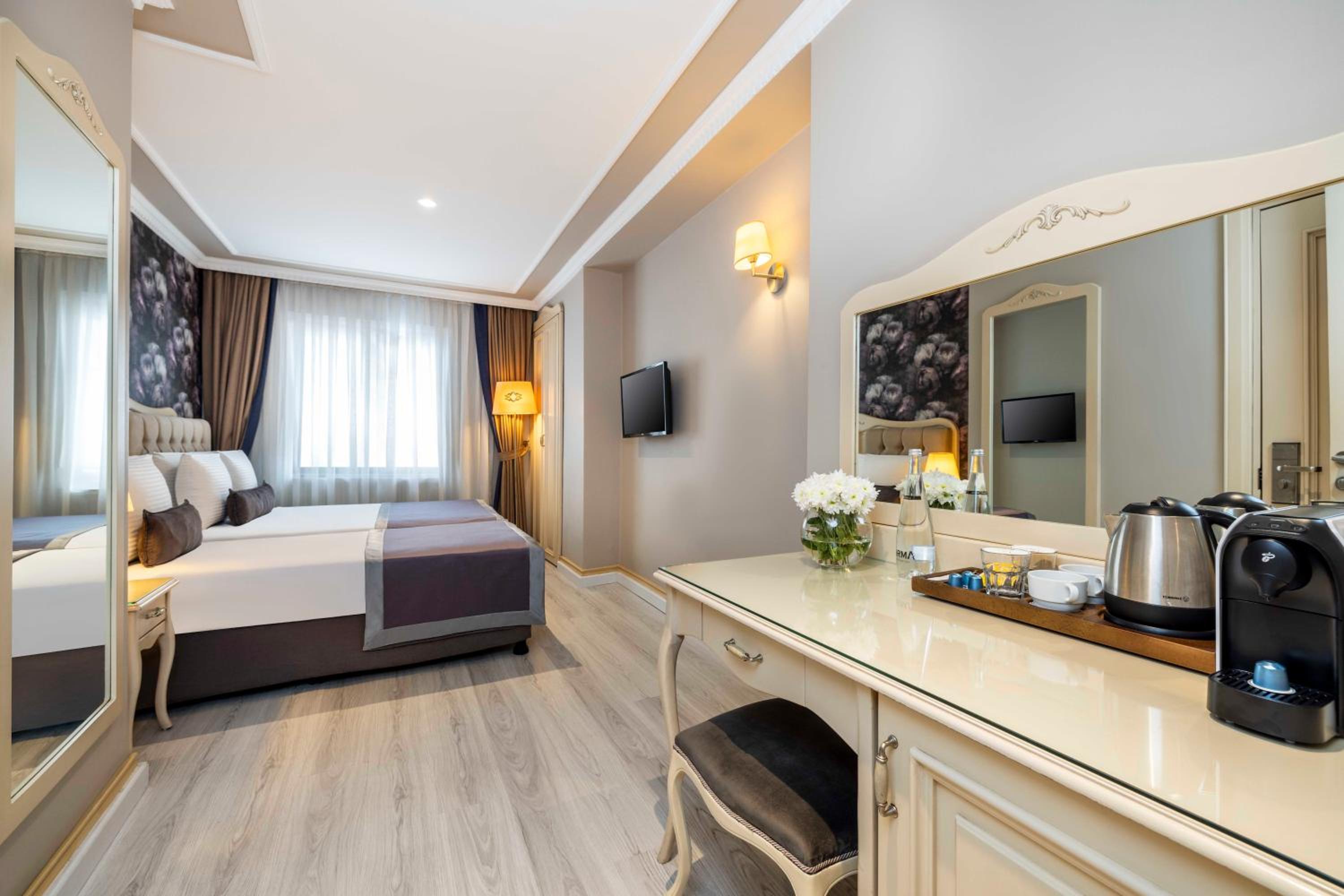 Standard Triple Room photo 3