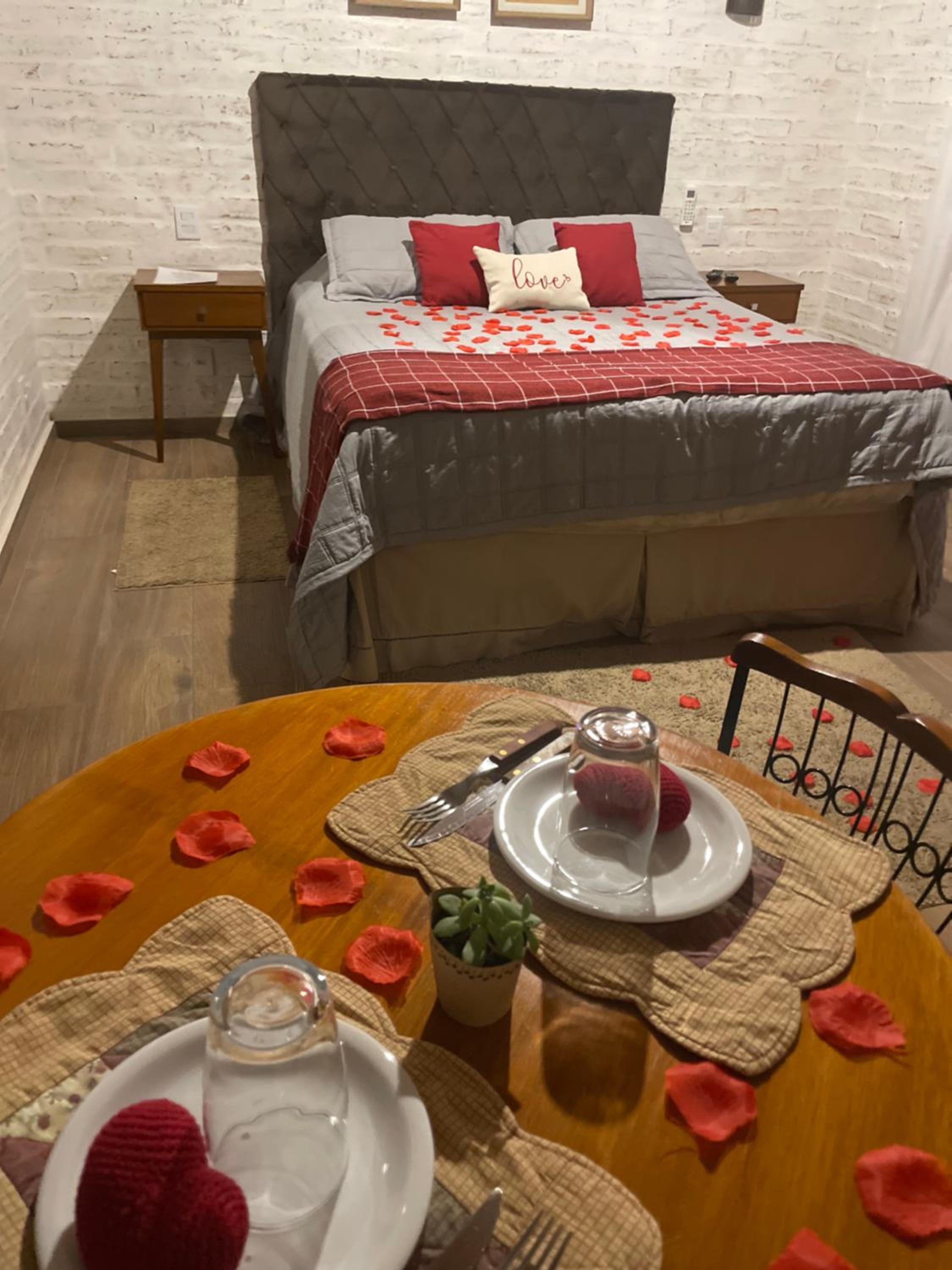 Double Room with Spa Bath - Photo 1