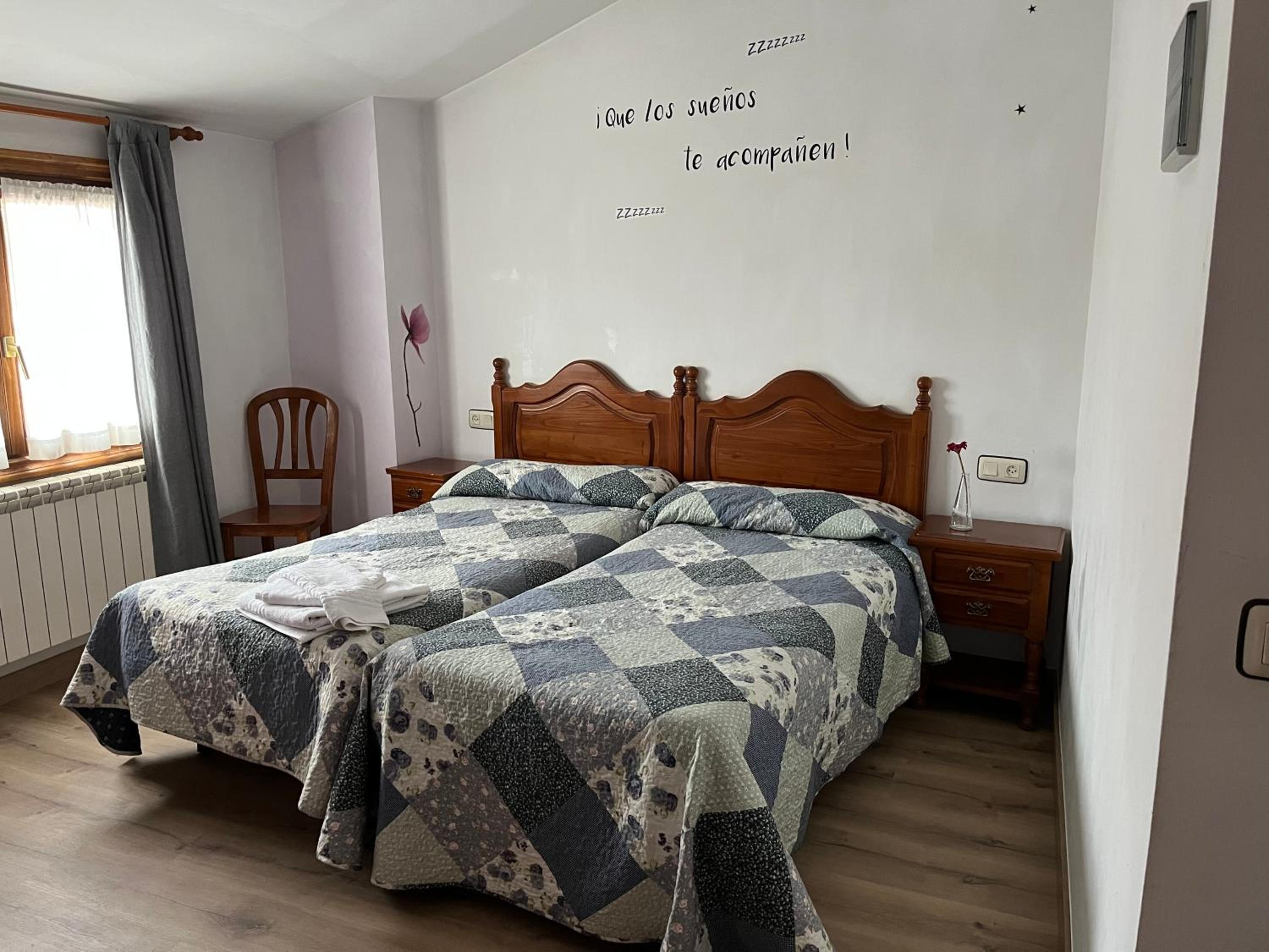 Habitación Doble o con Dos Camas