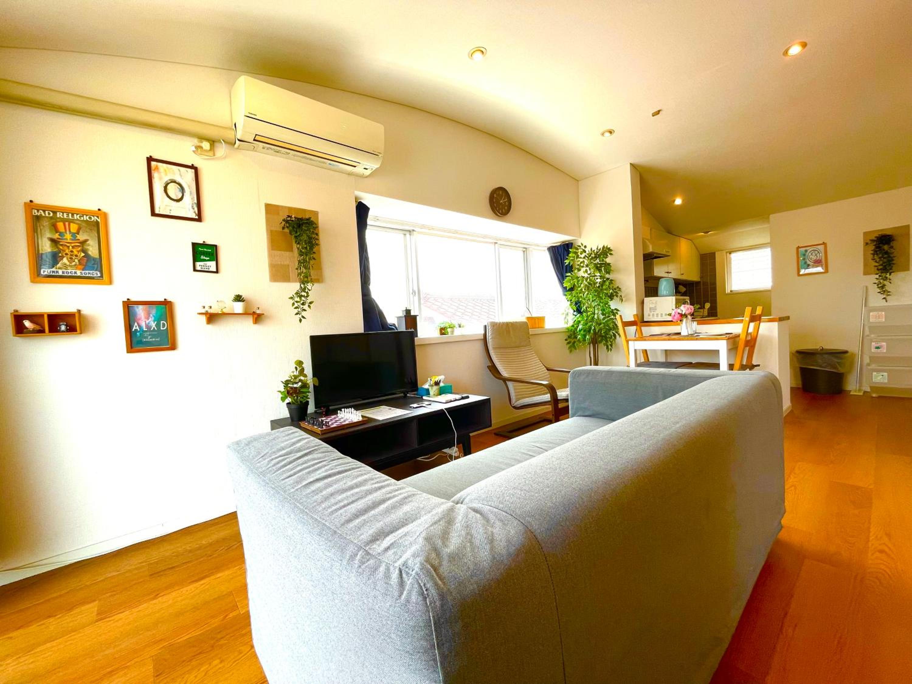 Three-Bedroom Apartment photo 1