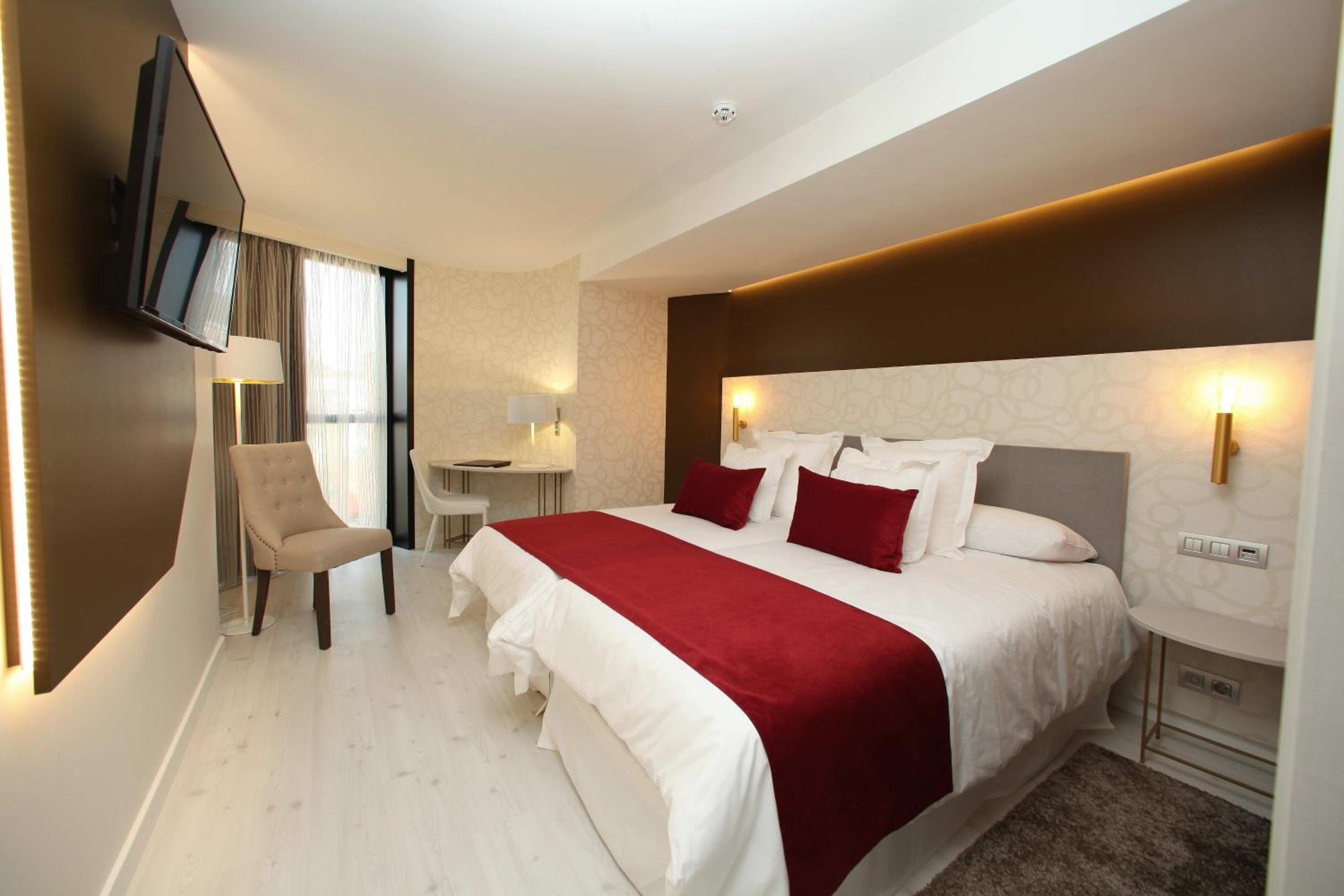 Double or Twin Room photo 2