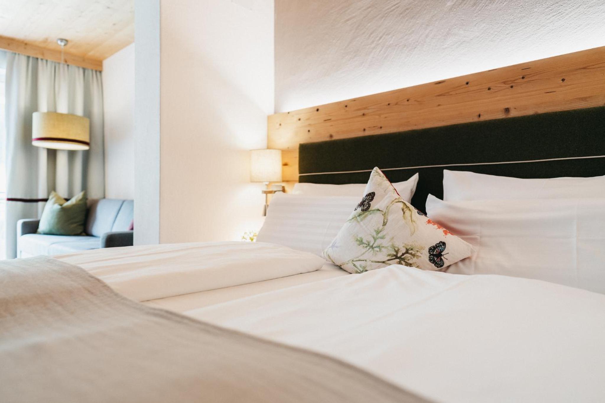 Superior Double Room with Balcony - Photo 1