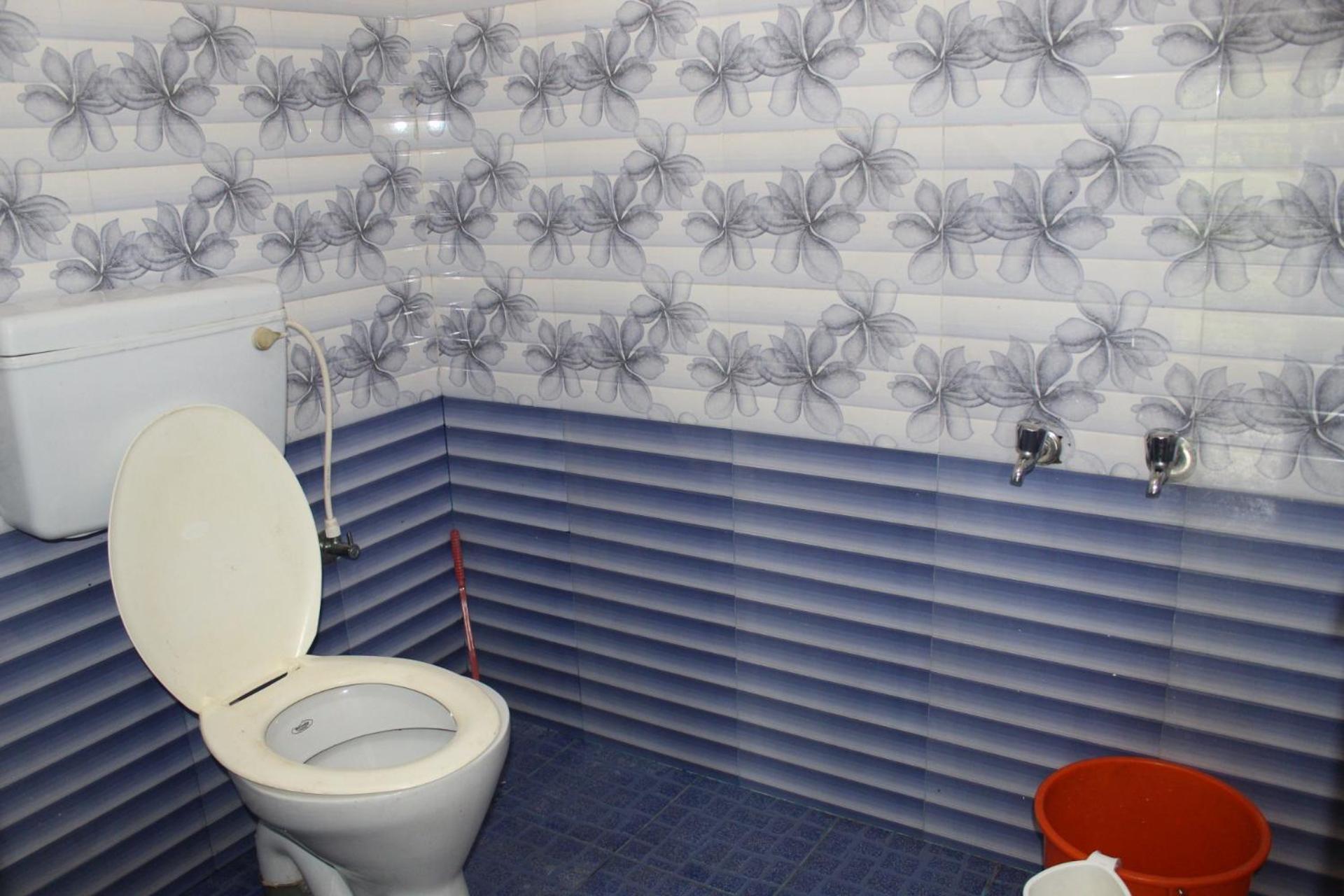 Budget Double Room photo 3