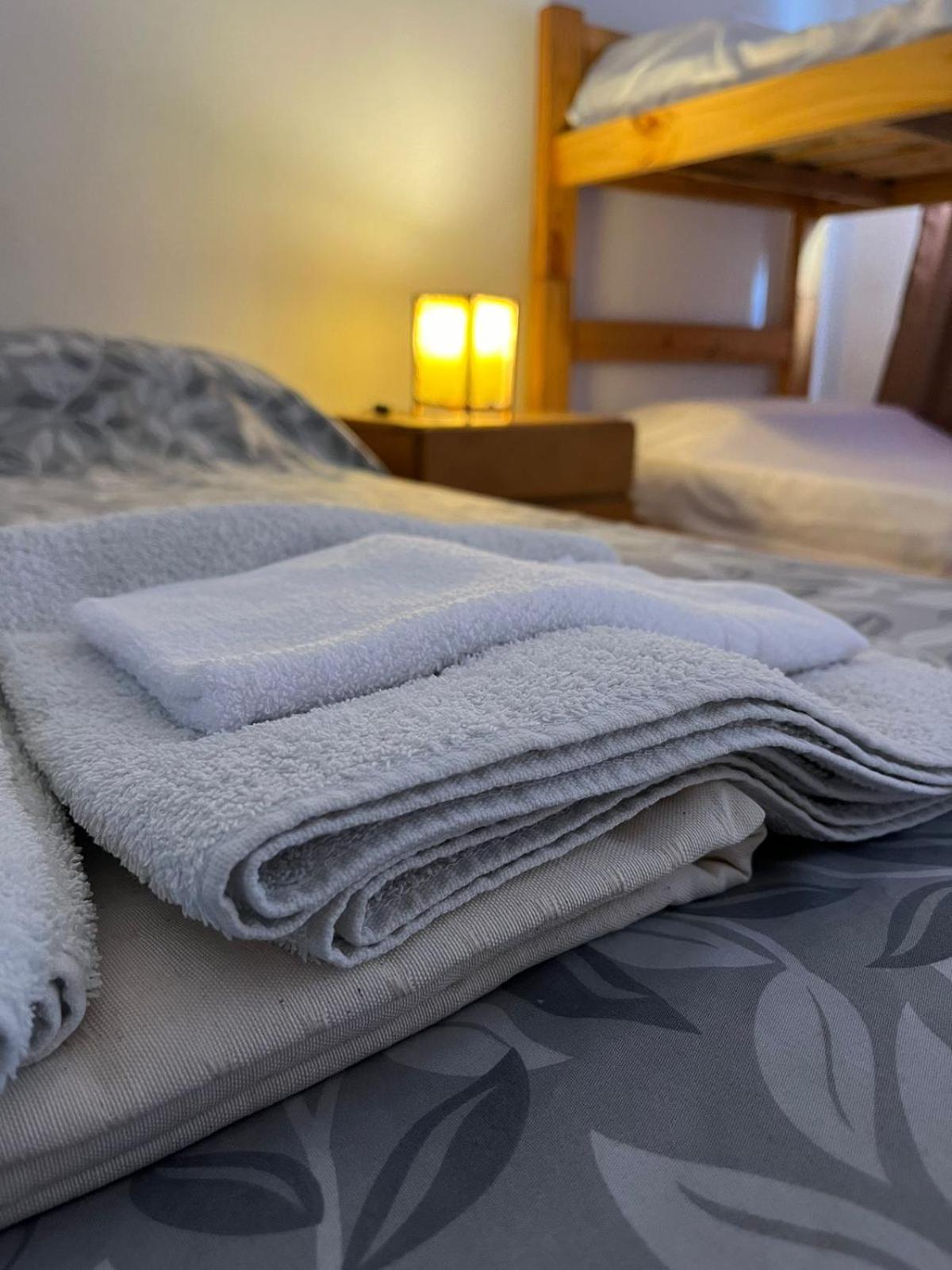 Quadruple Room with Private Bathroom photo 1