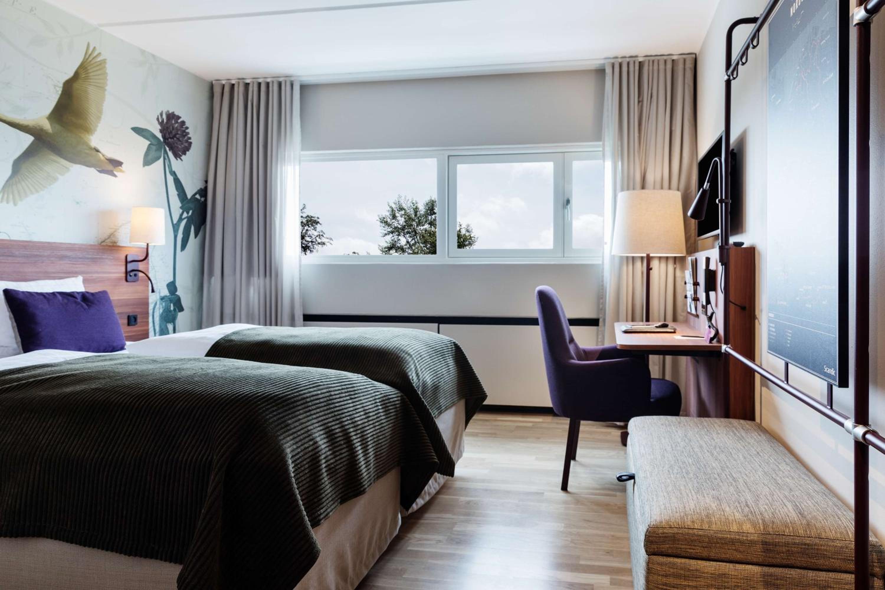 Standard Twin Room - Photo 1