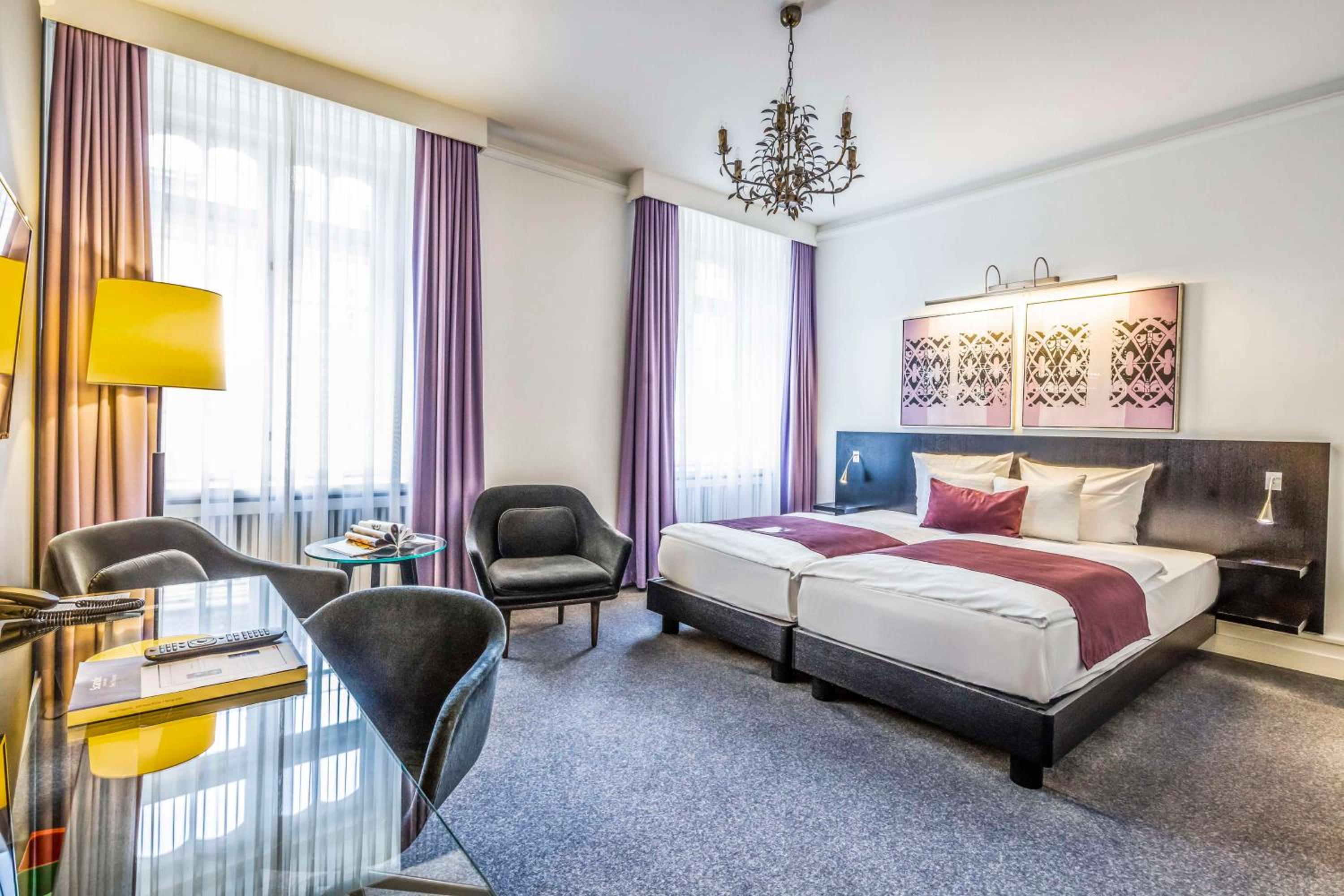 Superior Double Room - Photo 1