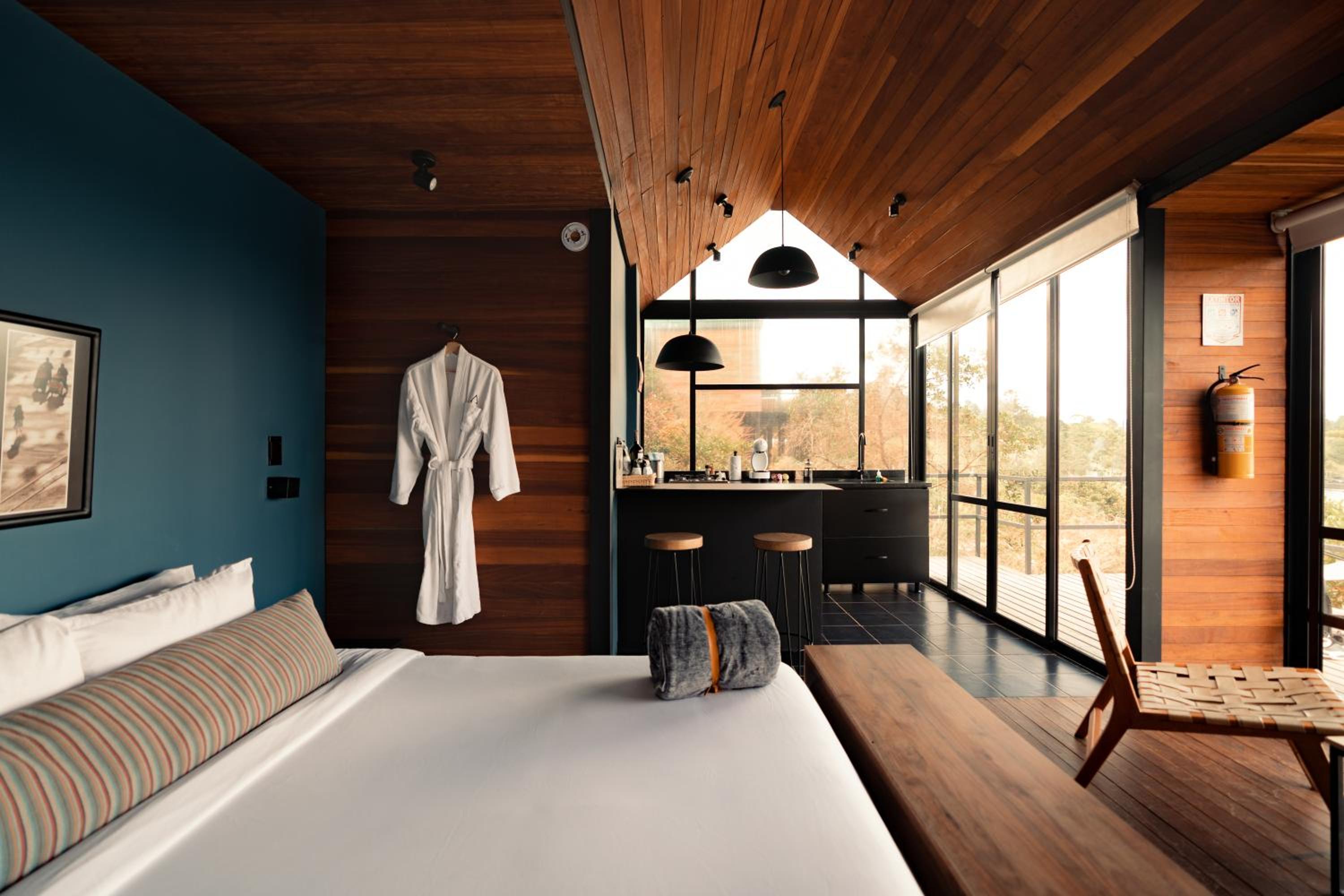 Double Room with Lake View photo 3