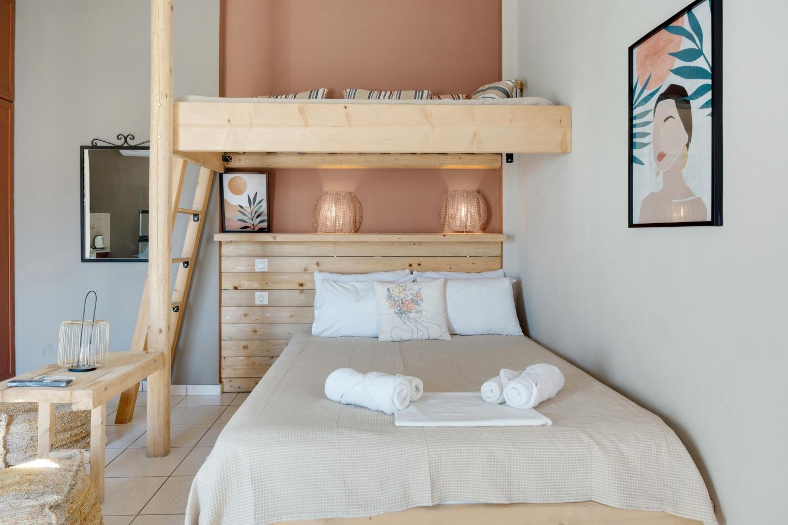 Superior One-Bedroom Apartment with Balcony photo 1