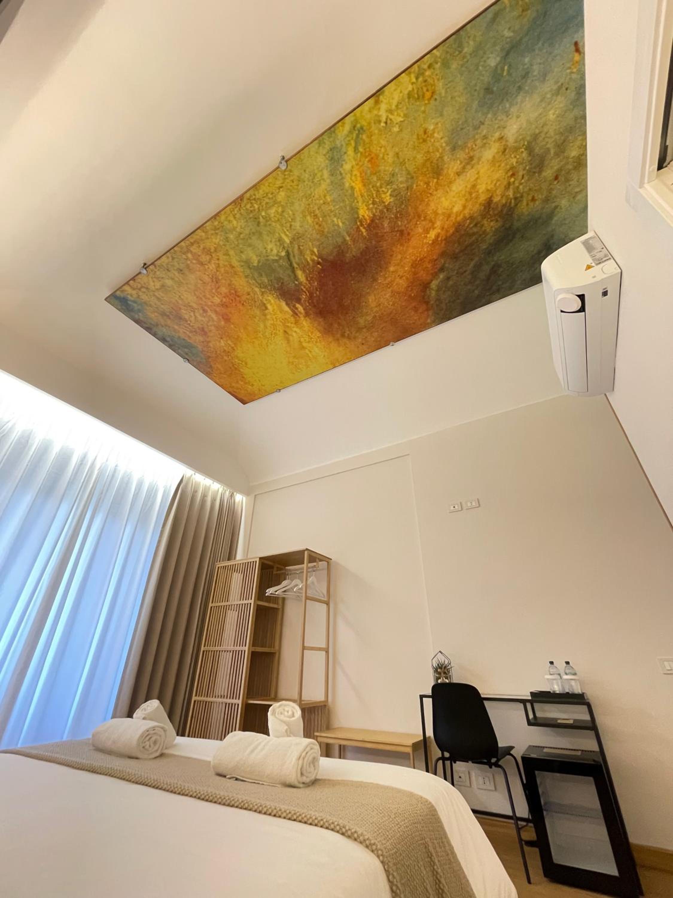 Triple Room with Private Bathroom photo 3
