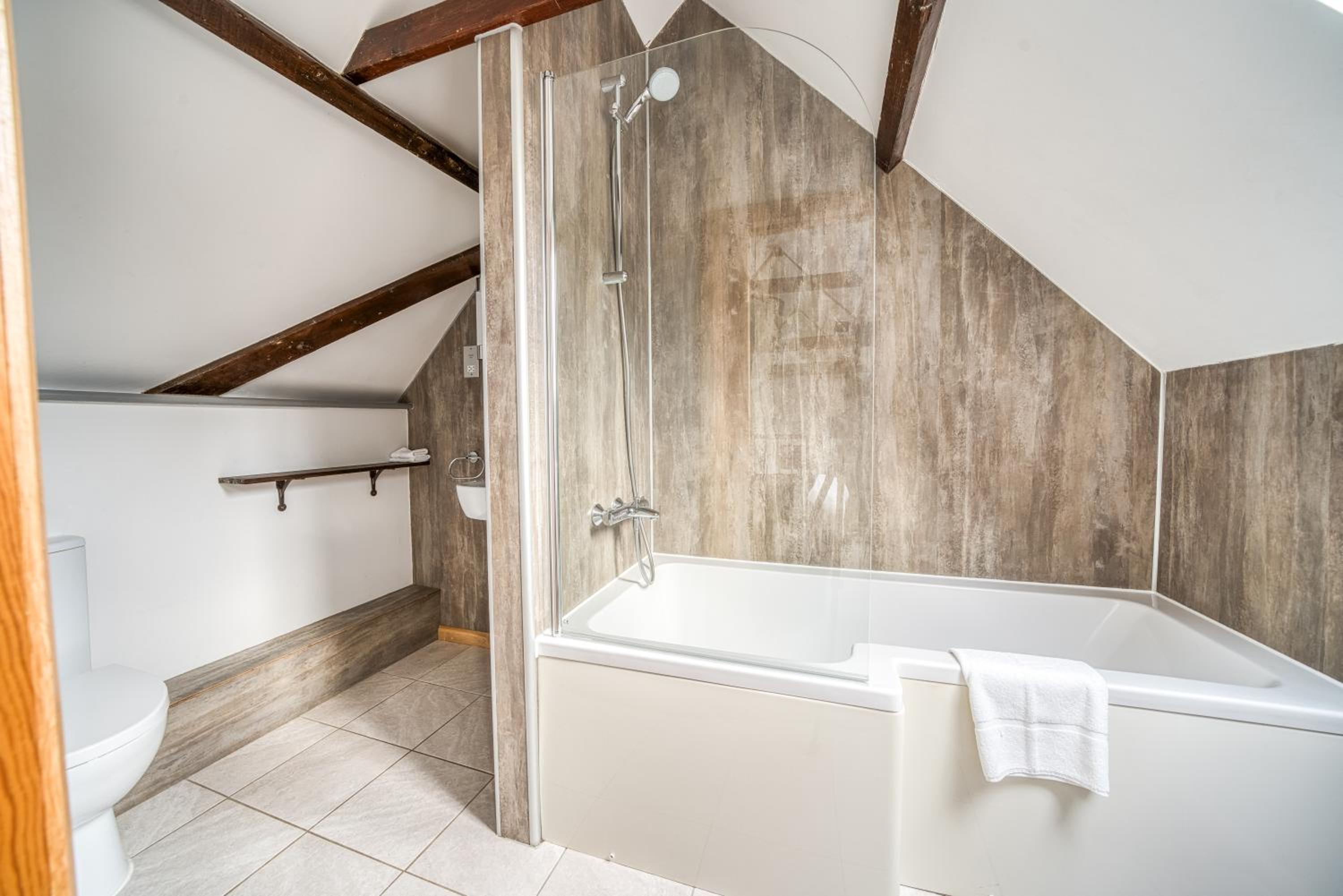 One-Bedroom House photo 2