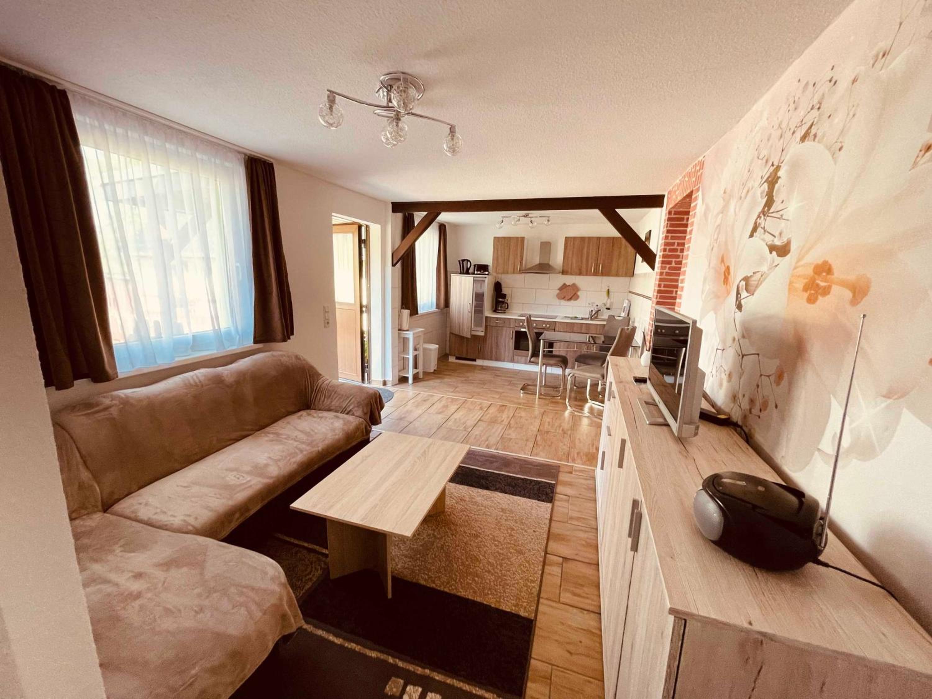 One-Bedroom Apartment with Terrace photo 1
