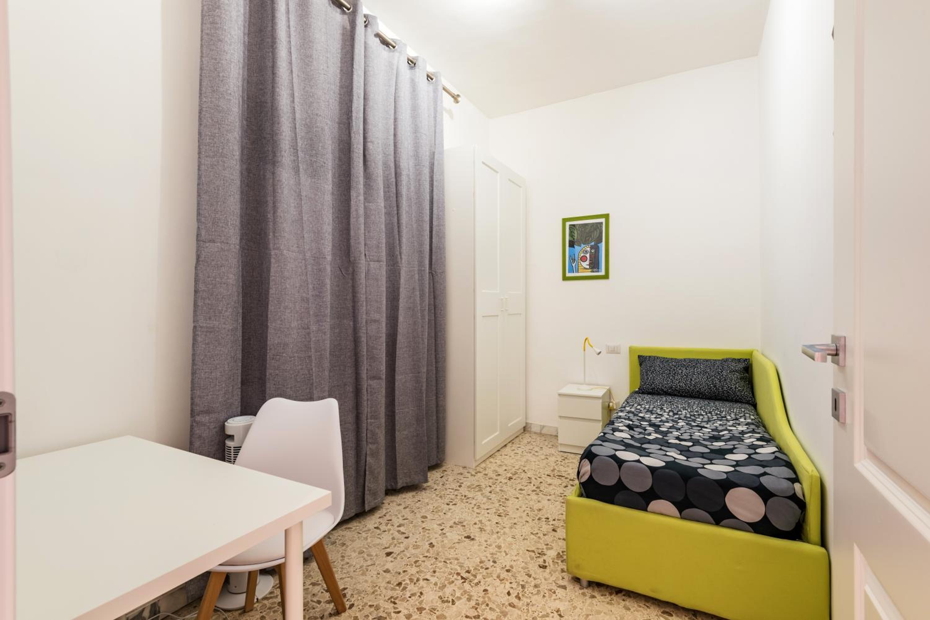 Two-Bedroom Apartment with City View photo 3