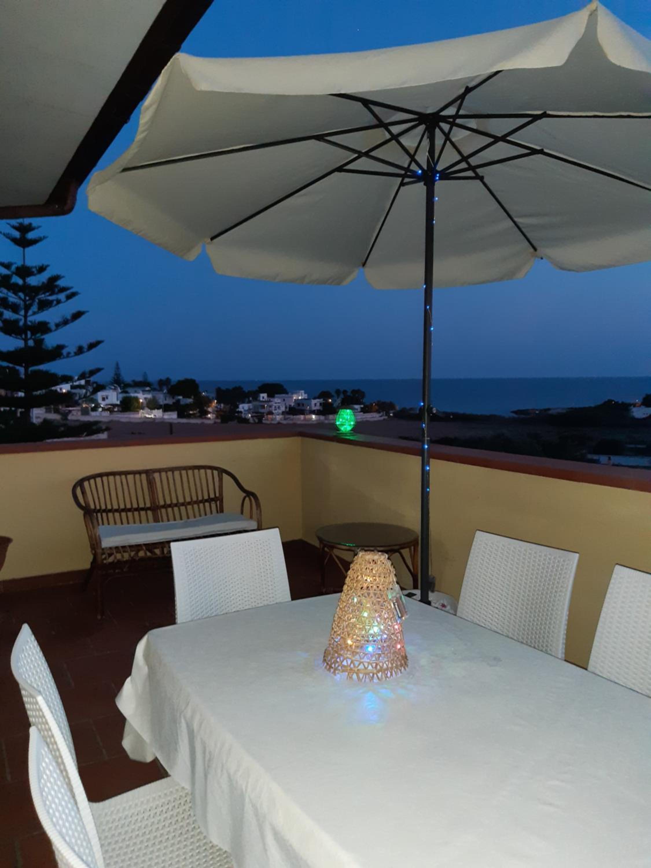Apartment with Terrace photo 3