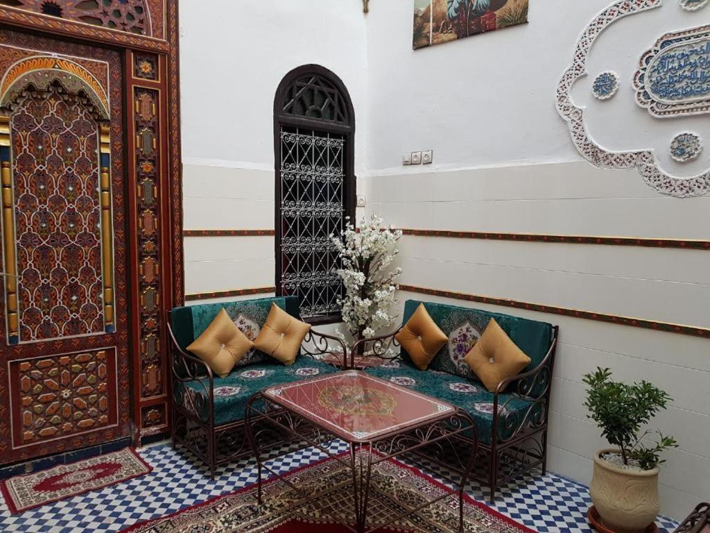 Double Room - Photo 11