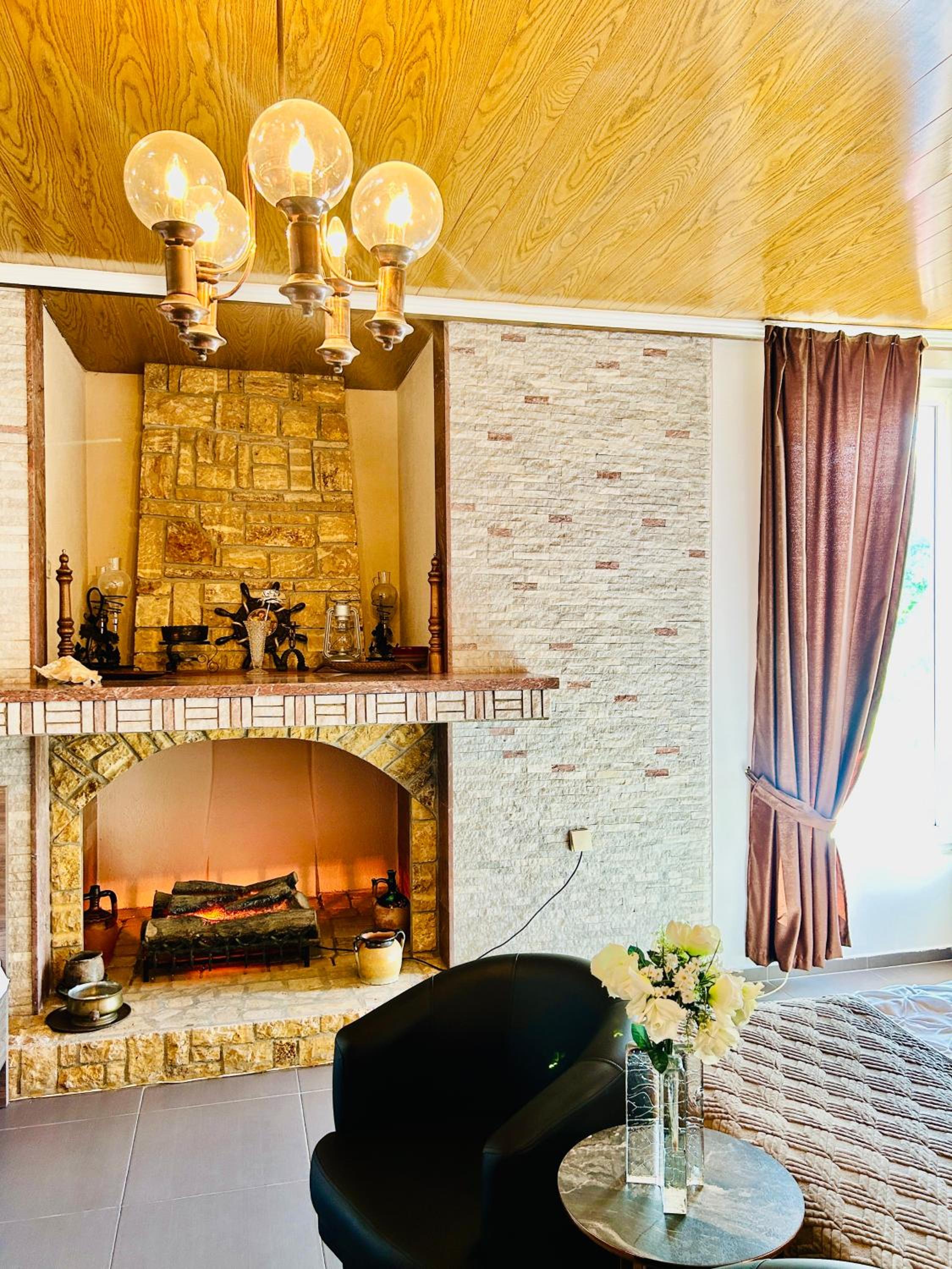 Deluxe Triple Room - Photo 5