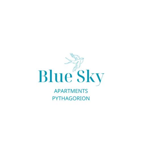Two-Bedroom Apartment with Balcony and Sea View photo 3