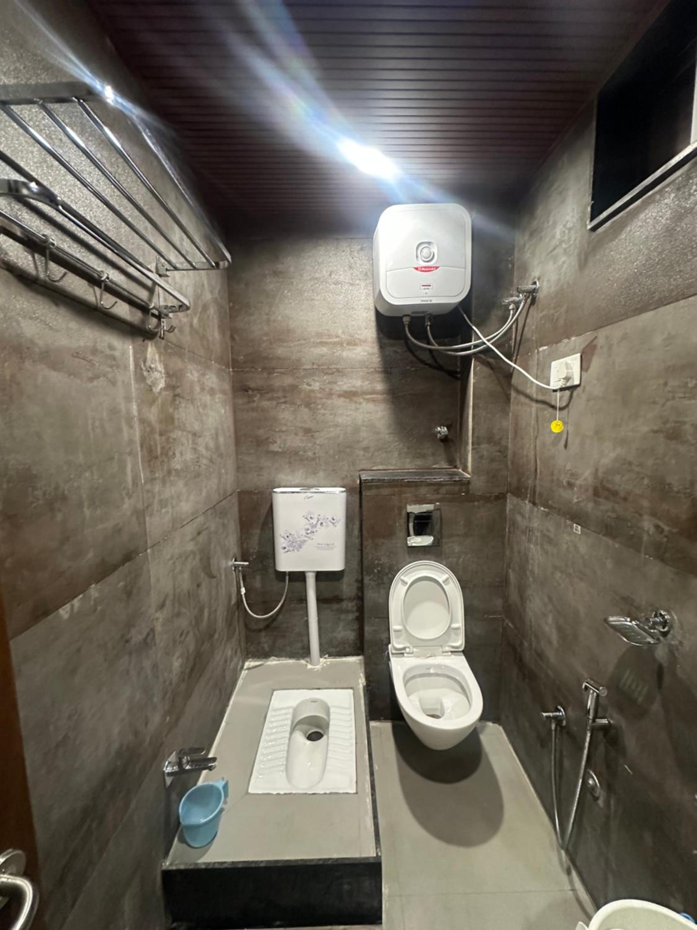 Quadruple Room with Balcony photo 2