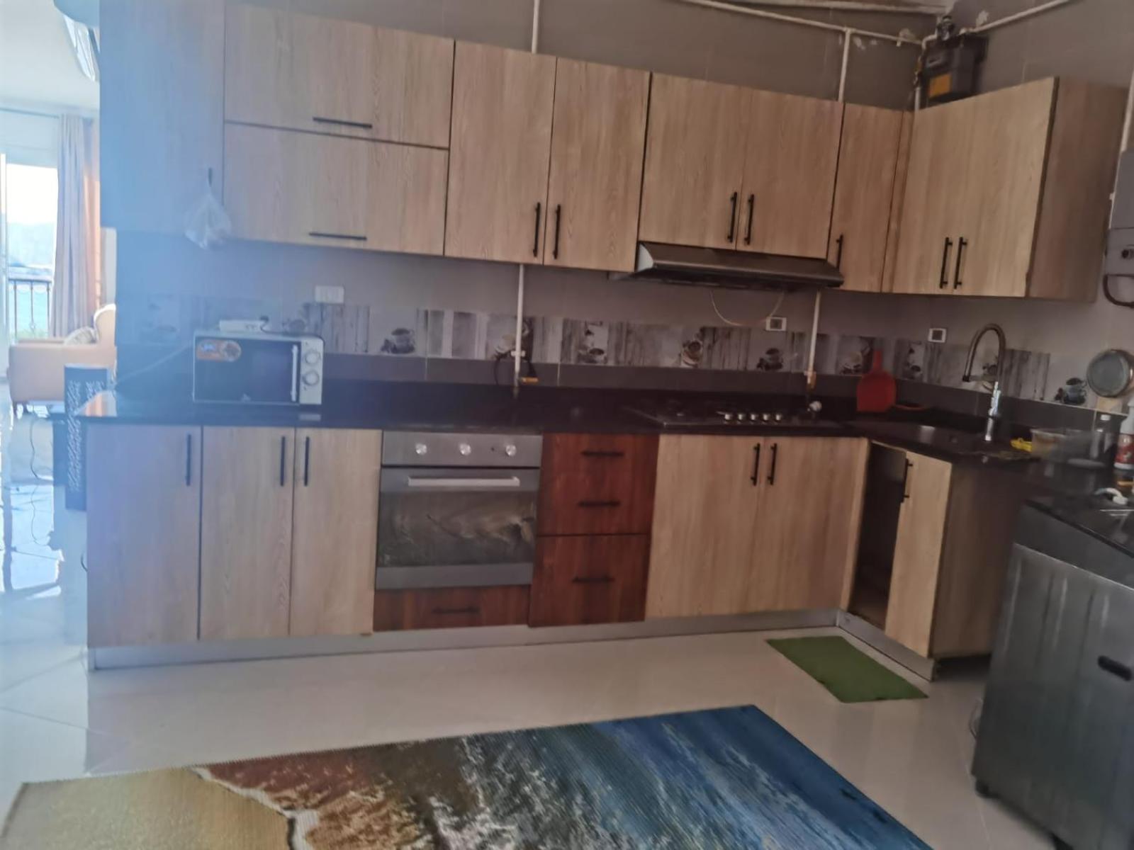 Three-Bedroom Apartment with Sea View photo 2