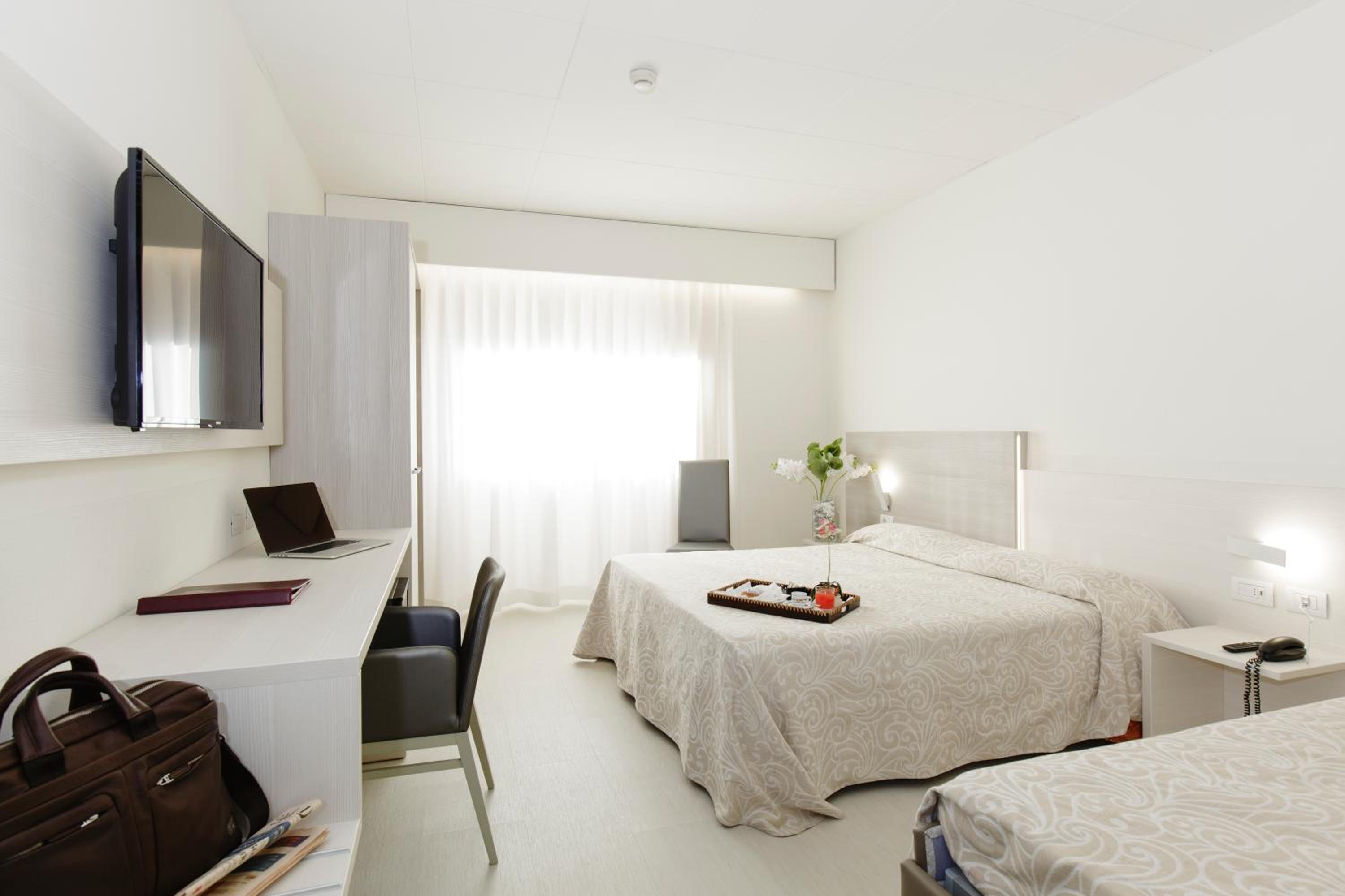 Comfort Triple Room - Photo 9