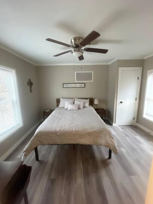 Two-Bedroom House photo 2