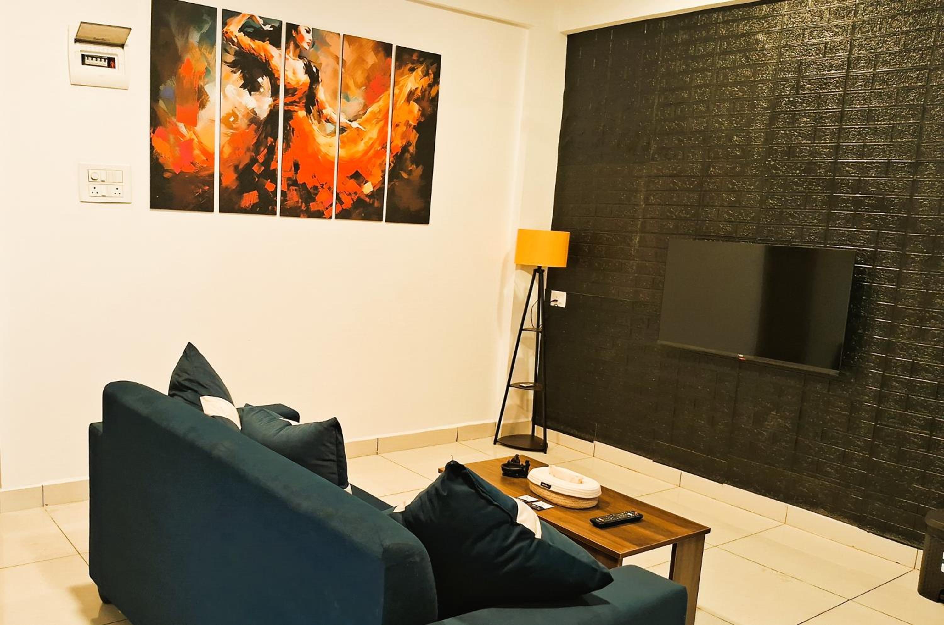 One-Bedroom Apartment With Garden View photo 2
