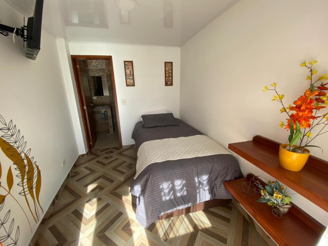 Single Room with Pool View photo 1