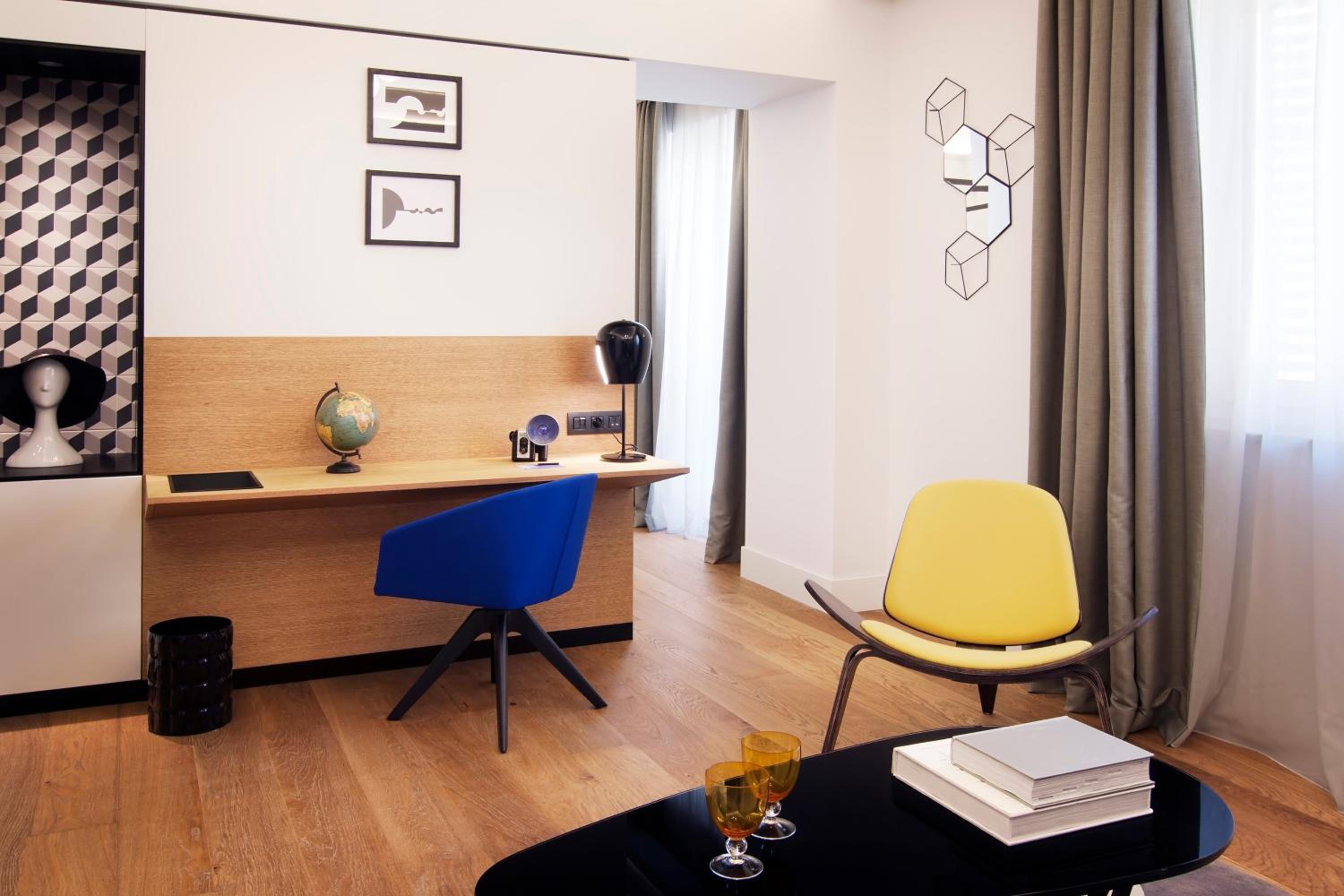 Junior Suite - Photo 12