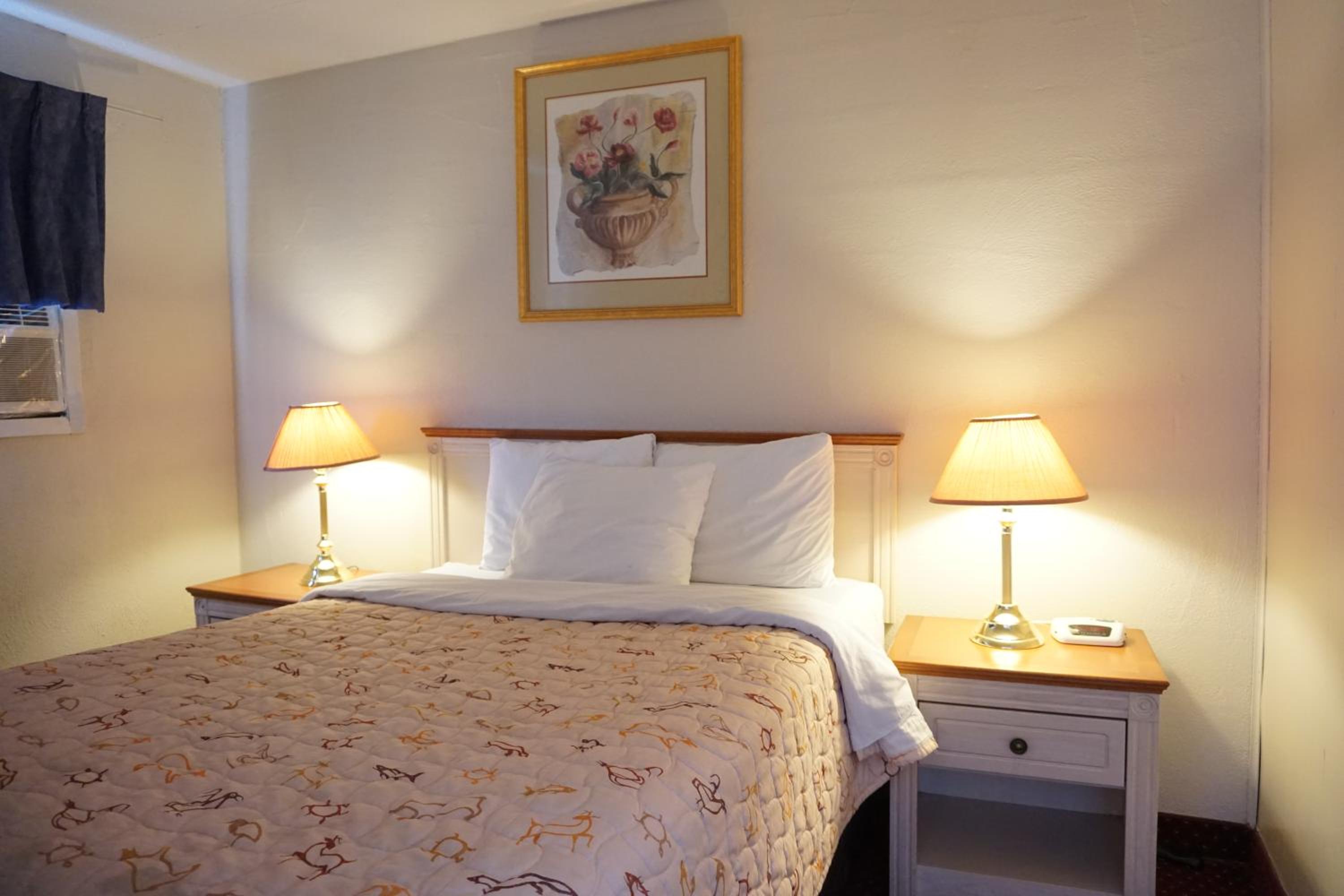 Two-Bedroom Deluxe Apartment with Balcony photo 2