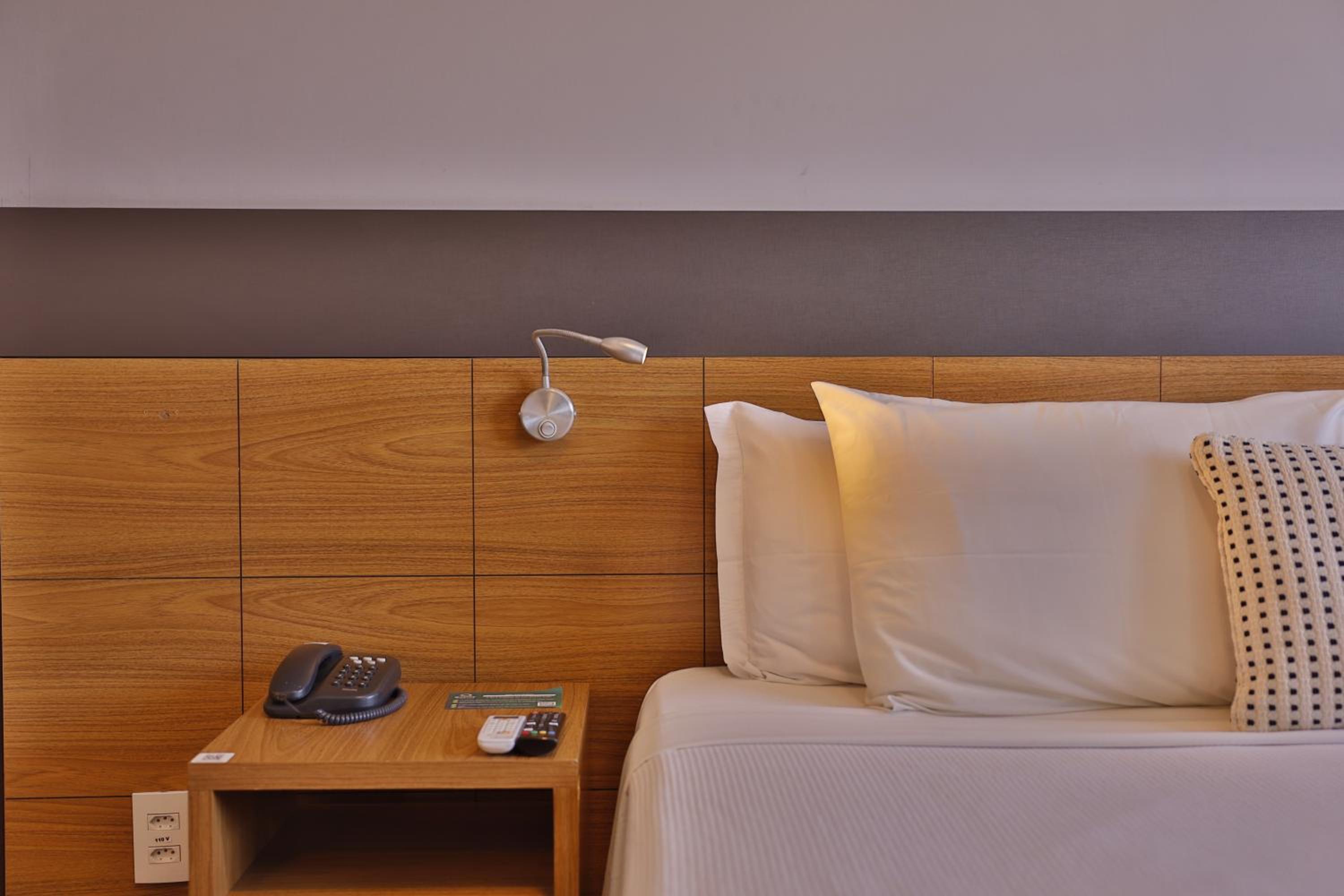 Deluxe Twin Room - Photo 5