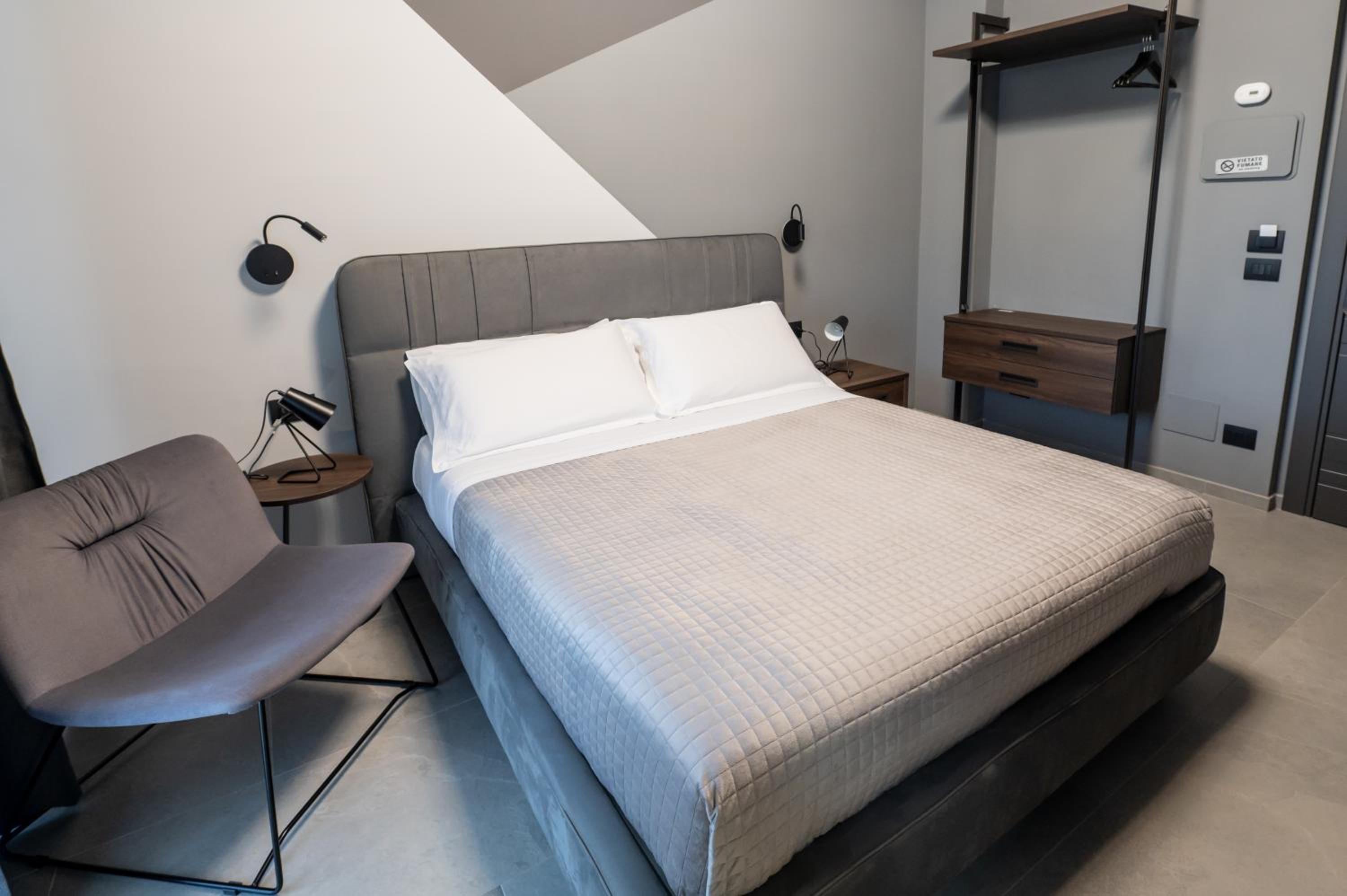 Standard Double Room photo 2