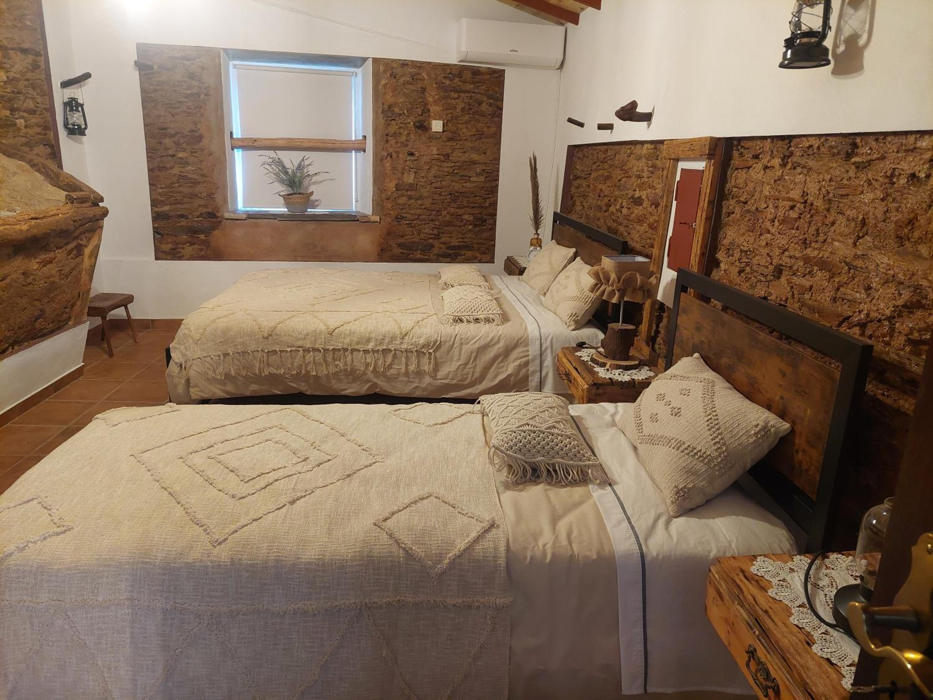 One-Bedroom House photo 2