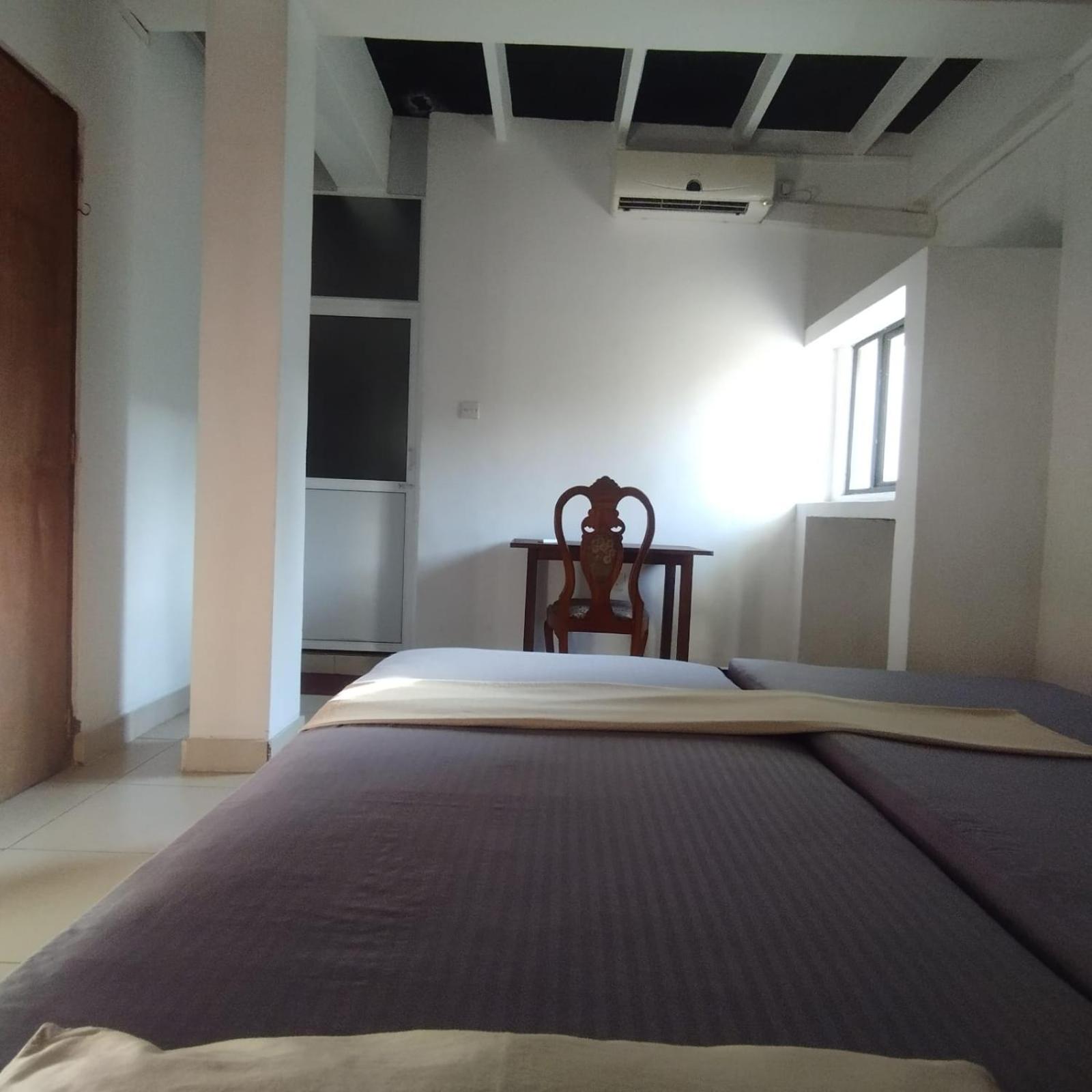 Double Room with Private Bathroom photo 1