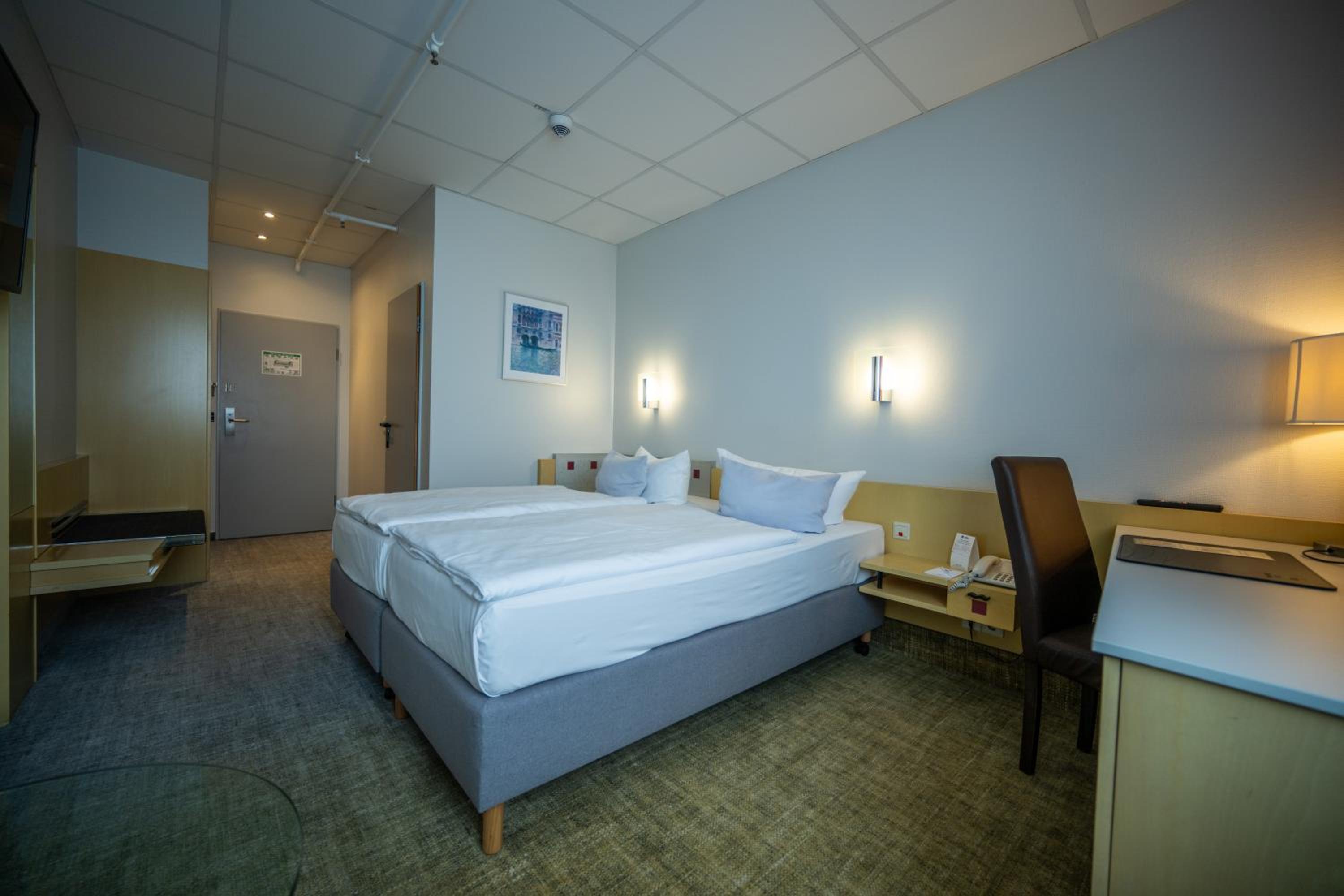 City Double Room - Photo 1