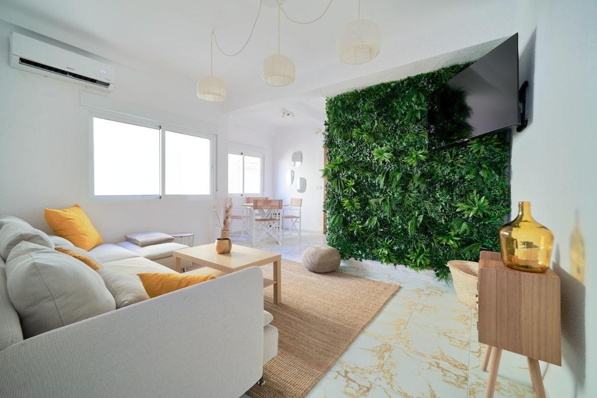 Apartamento con Balcón
