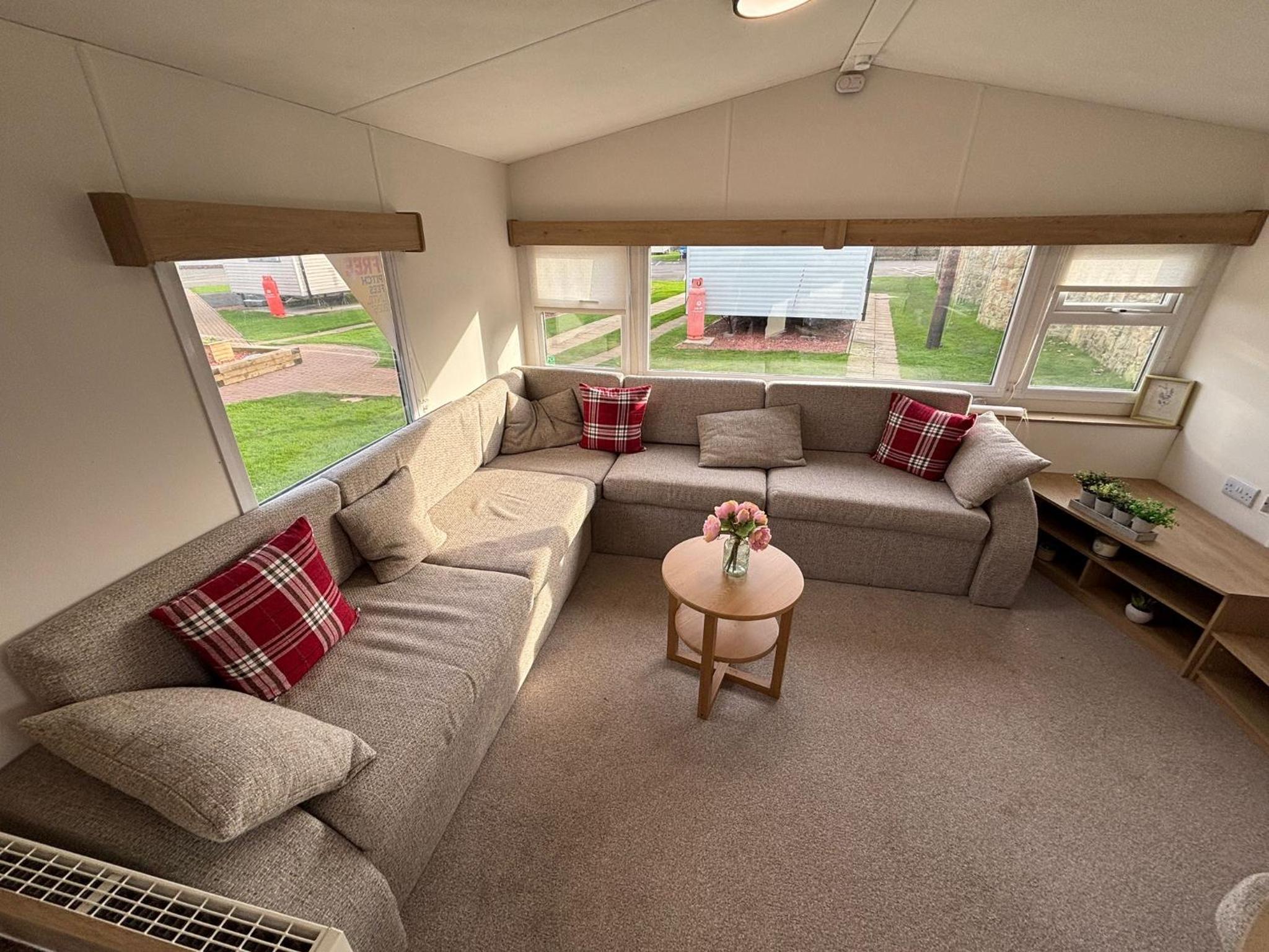 Caravan photo 1