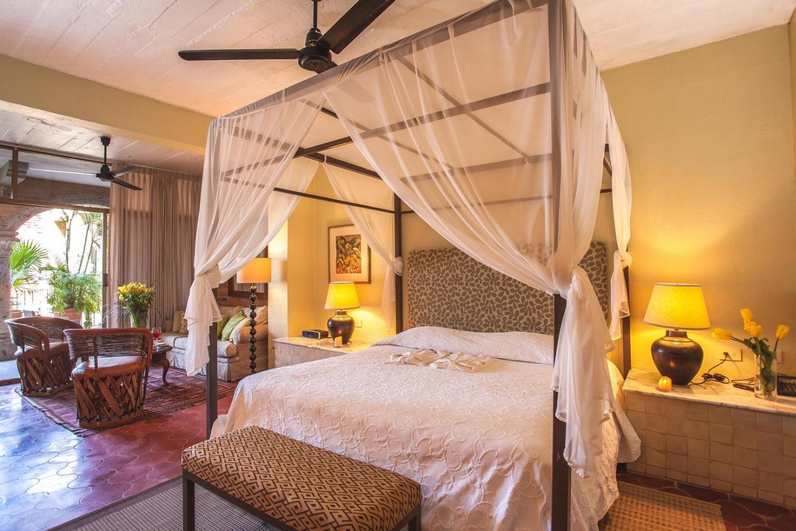 Standard King Room