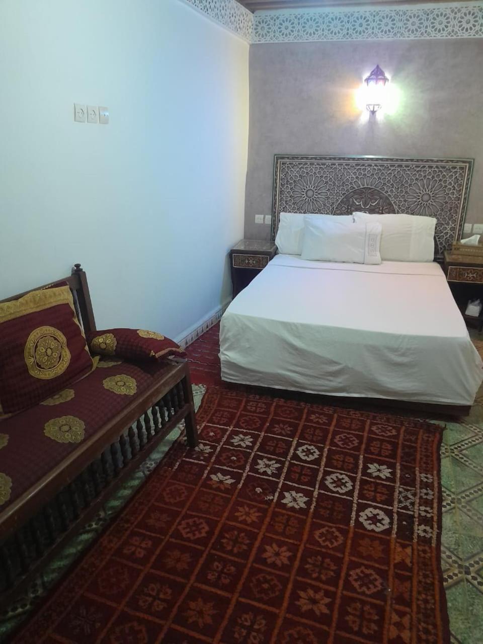 Double Room - Photo 2