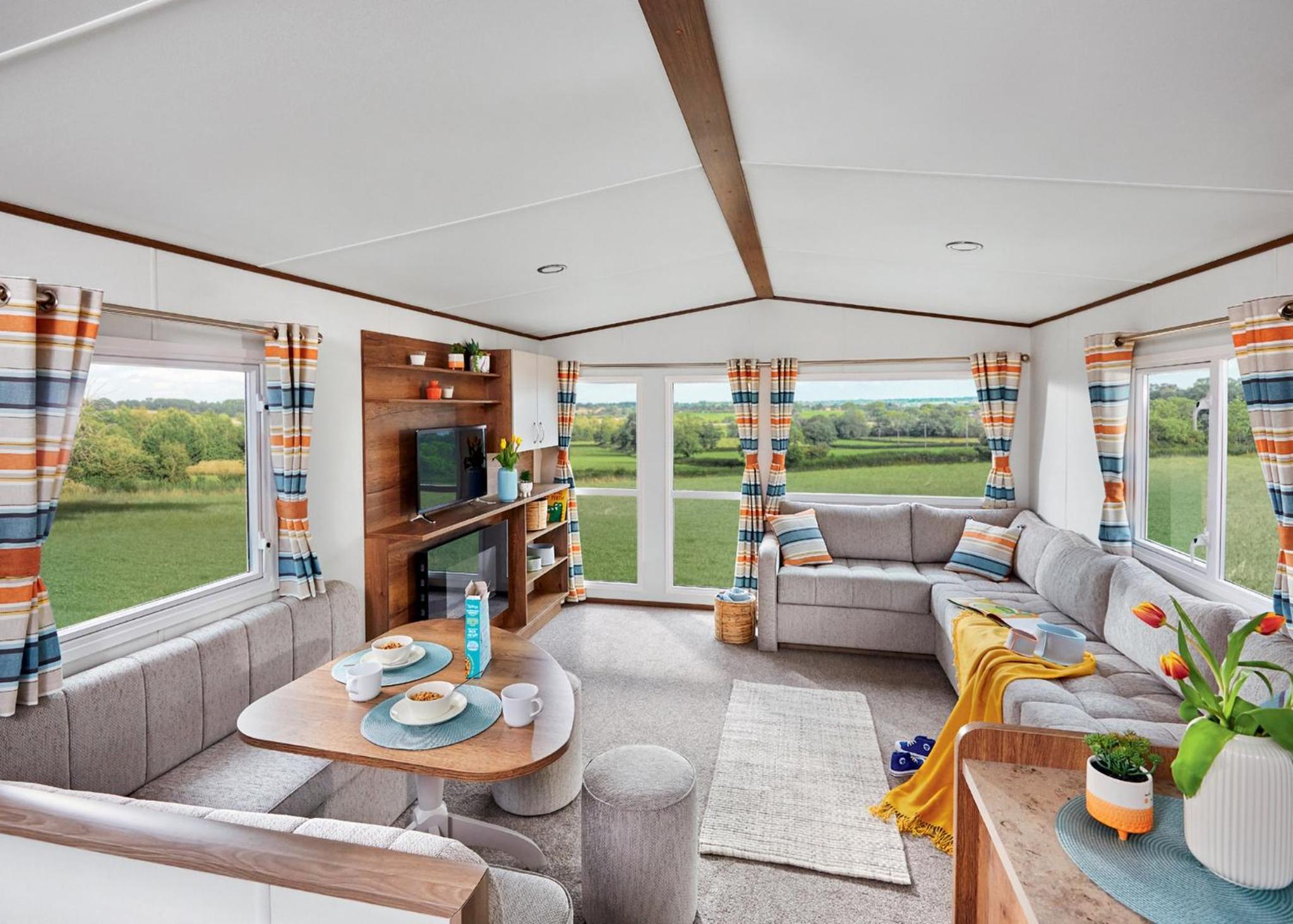 Mobile Home 3