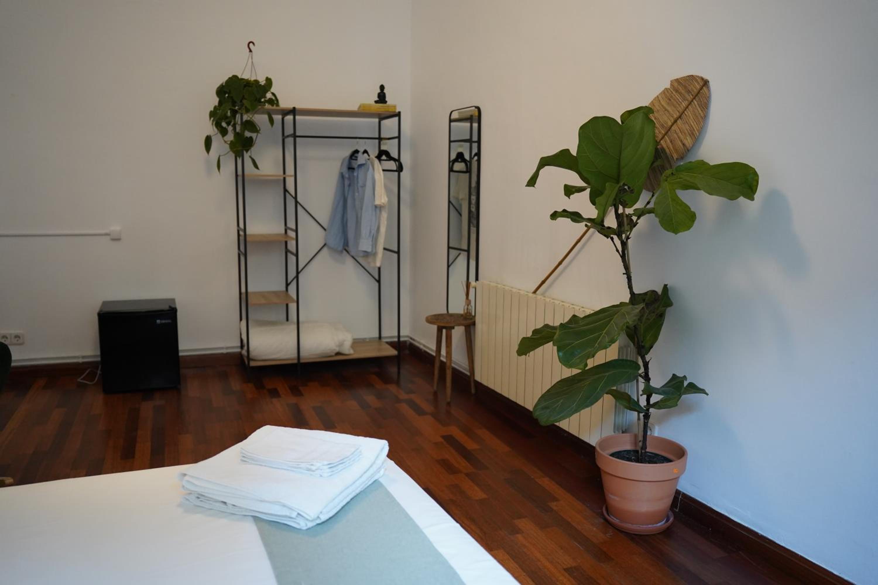 Large Double Room photo 2