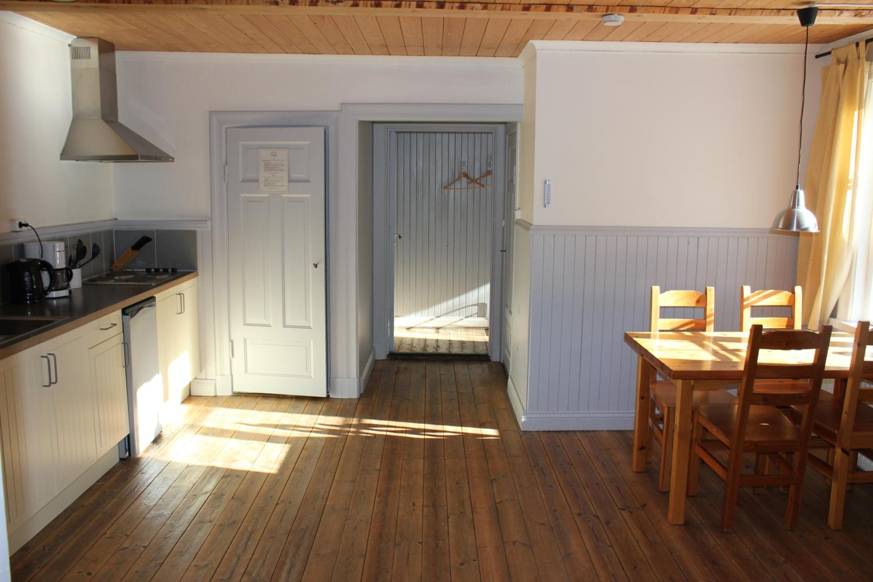 Two-Bedroom Apartment (5 Adults) - Photo 12