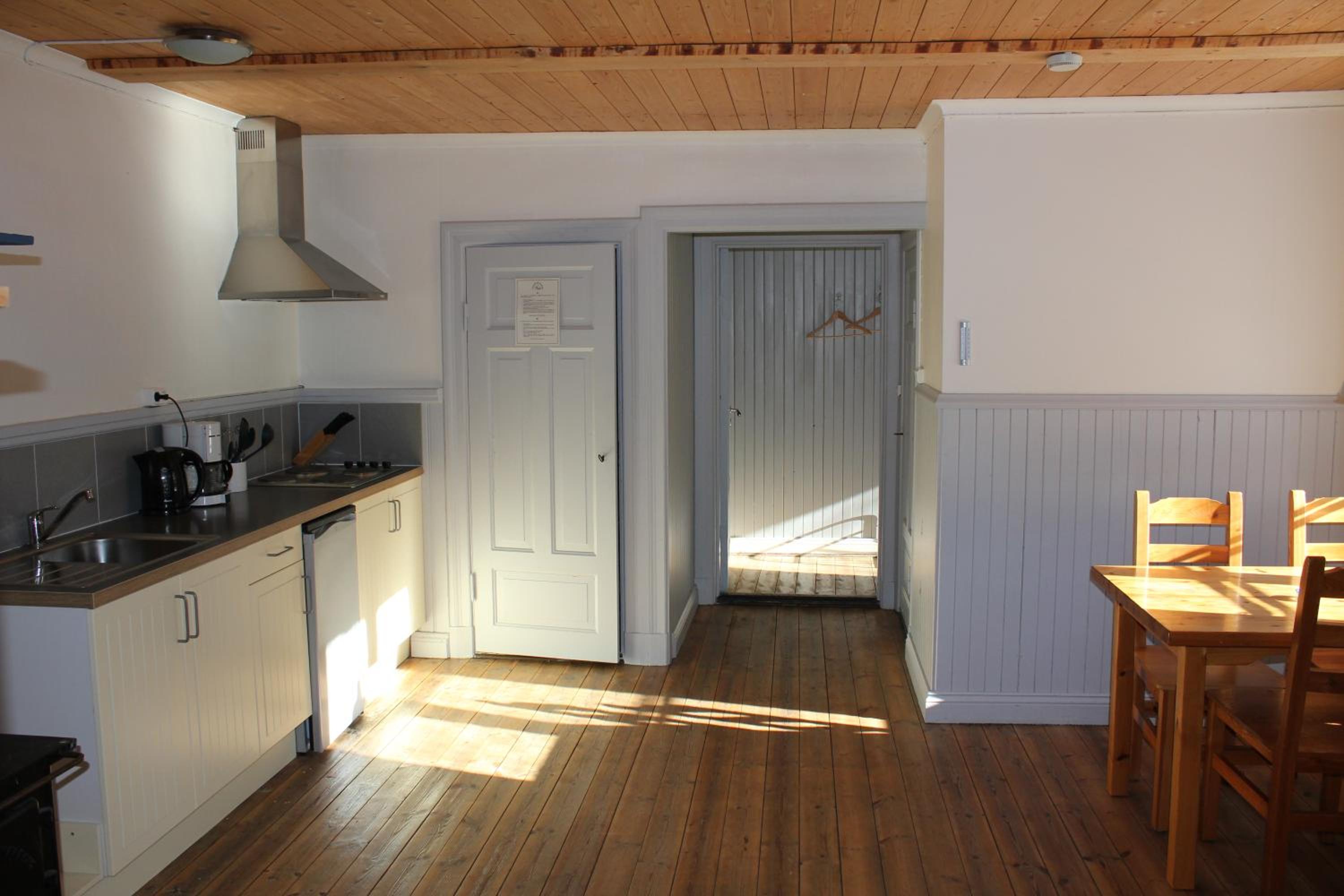 Two-Bedroom Apartment (5 Adults) - Photo 13